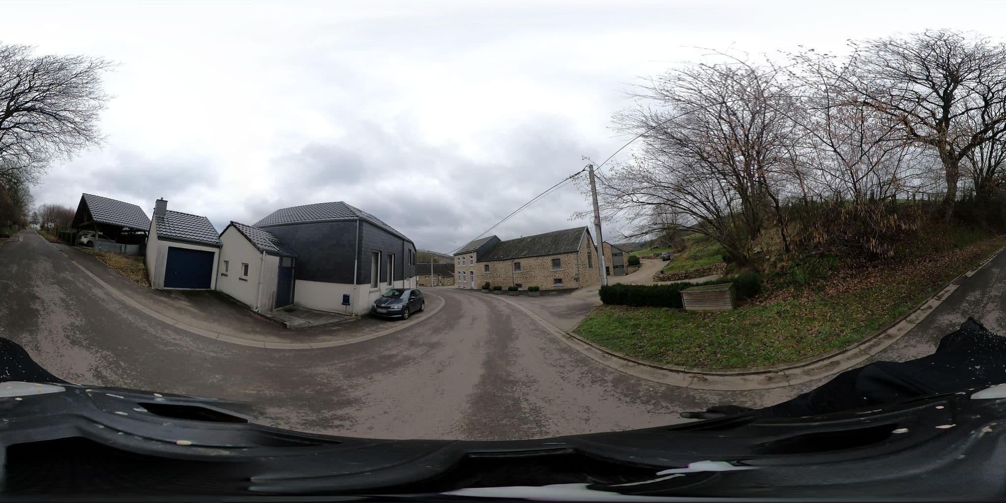 Street view near gite kooa, La Reid — © ledantec (CC BY-SA · Mapillary)