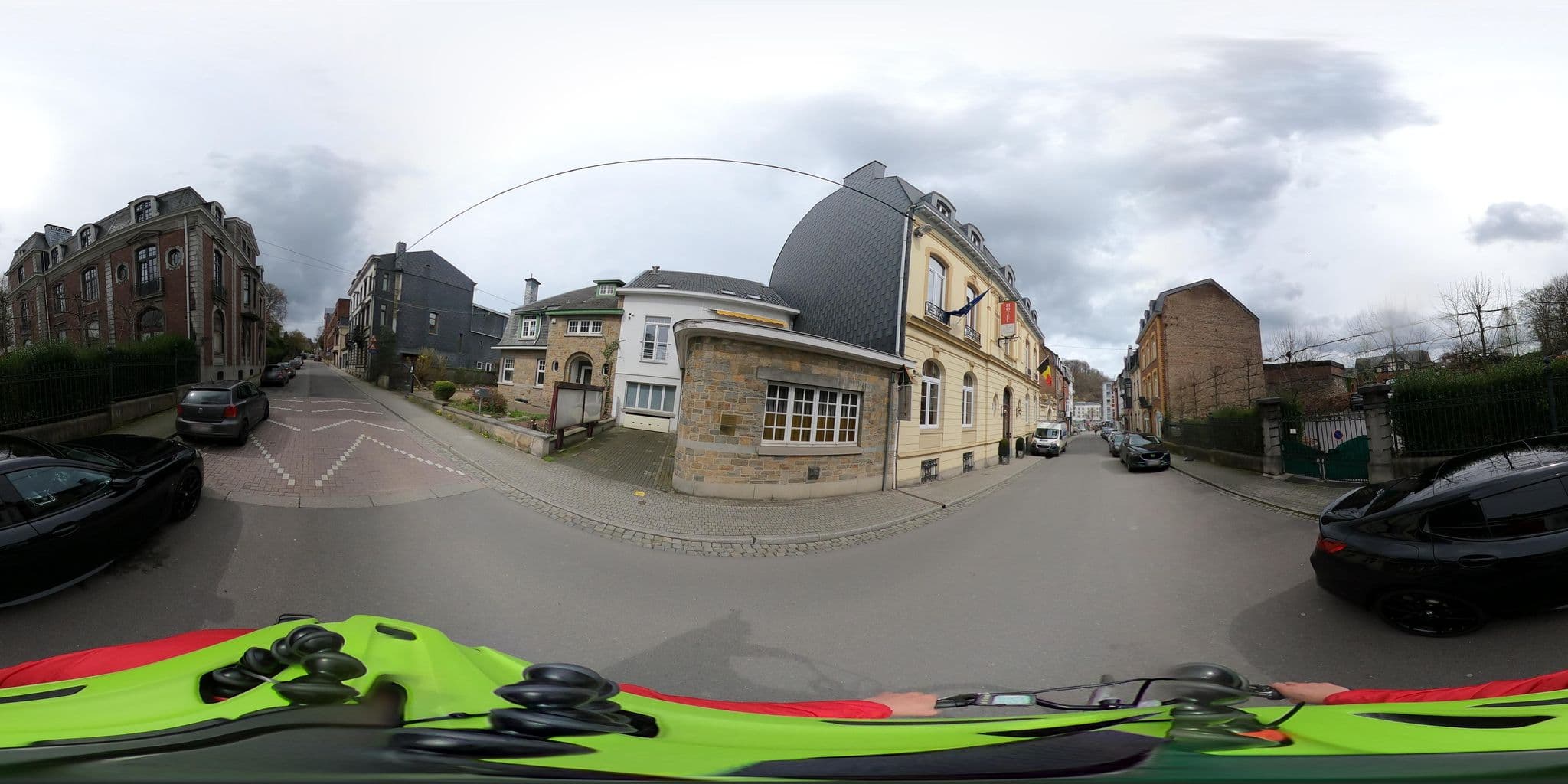 Street view near villa de Noailles, Spa — © RRRz (CC BY-SA · Mapillary)