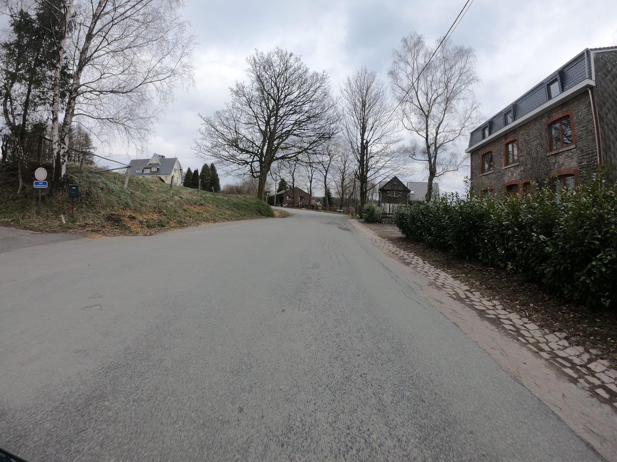 Street view near Gite en Ardenne, Francorchamps — © bartjakob1 (CC BY-SA · Mapillary)