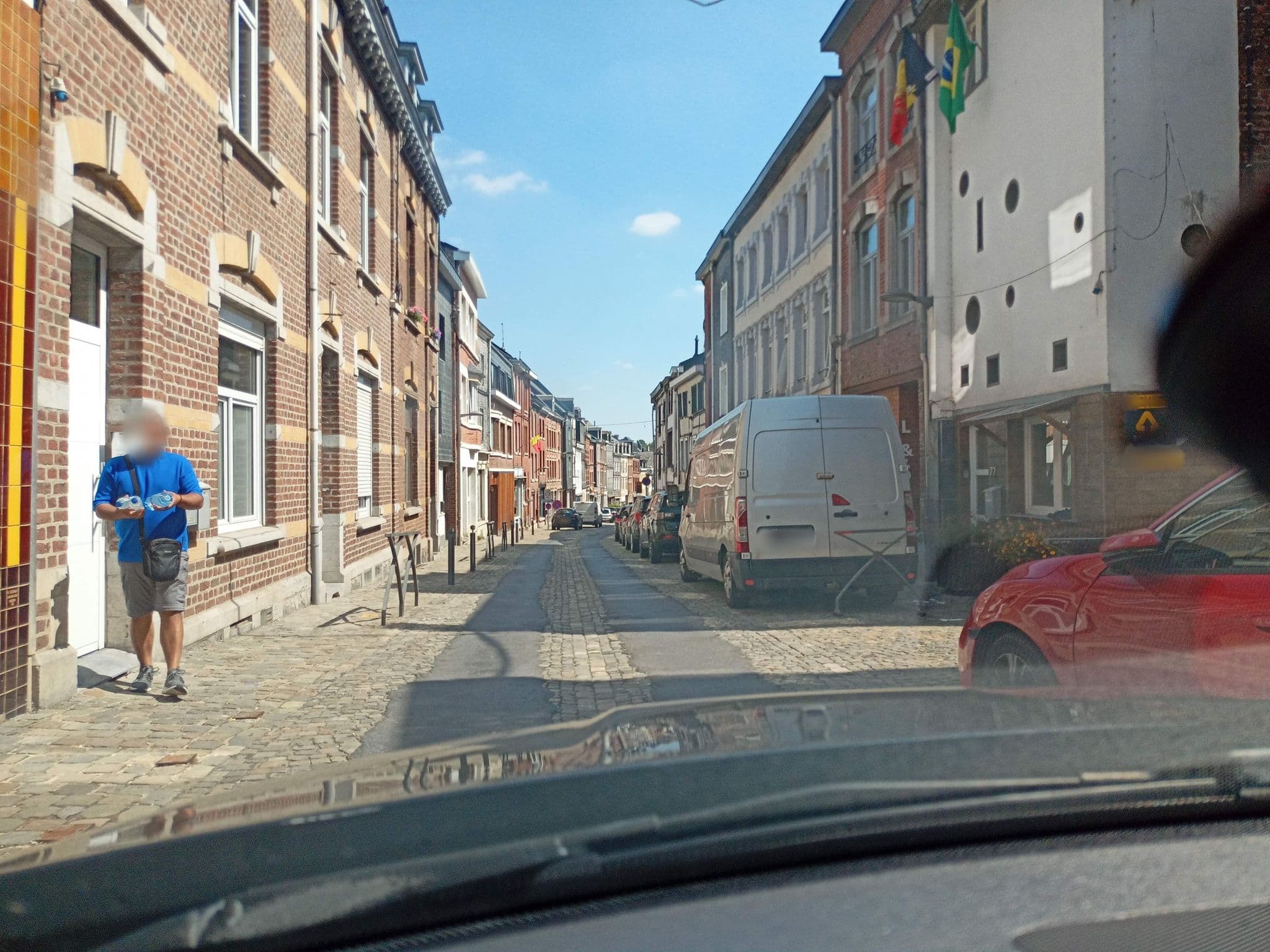 Street view near L'&Loge, Stavelot — © xdTAGCLAN (CC BY-SA · Mapillary)