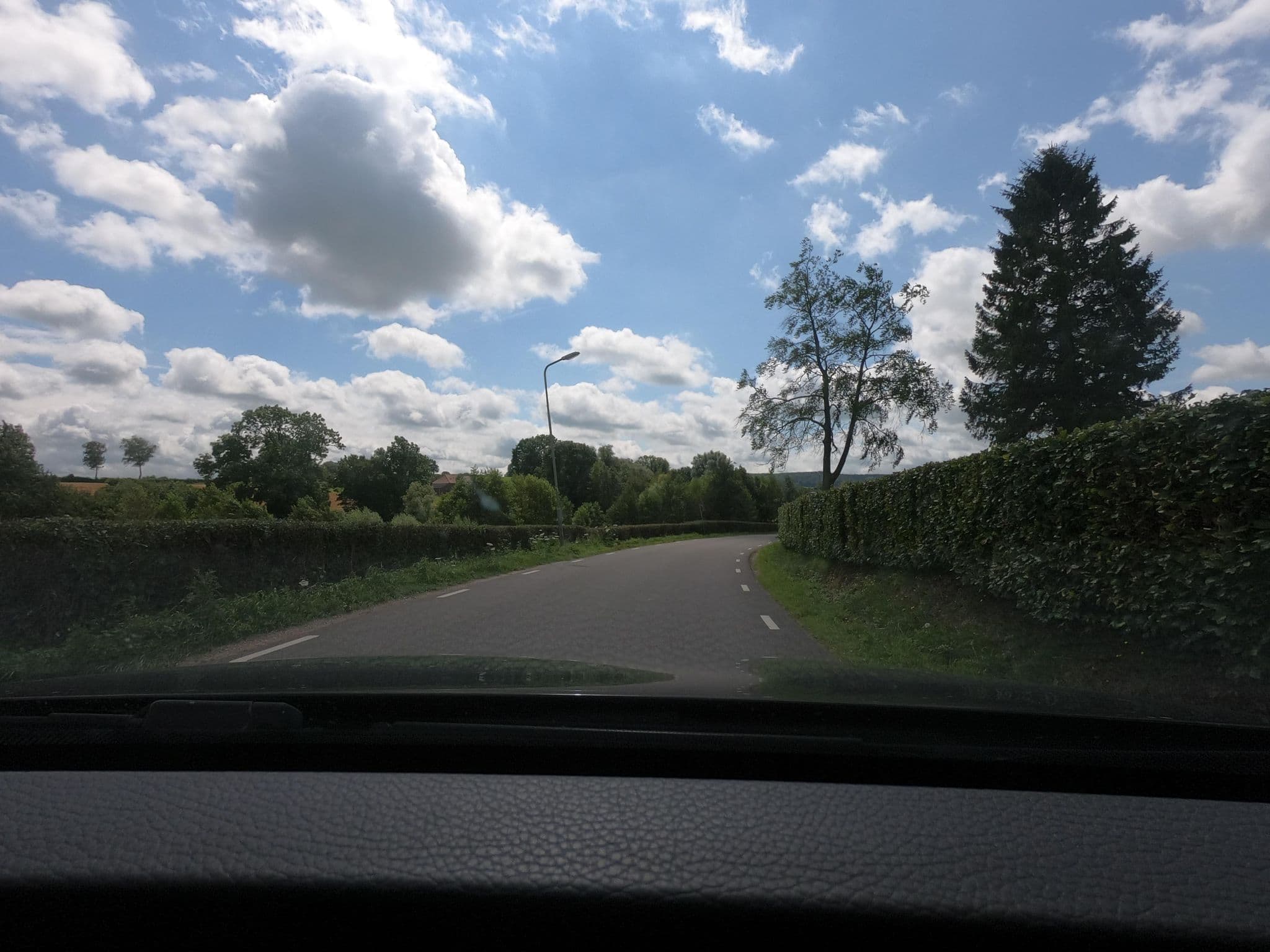 Street view near Hotel Inkelshoes, Plombières — © commodoortje (CC BY-SA · Mapillary)