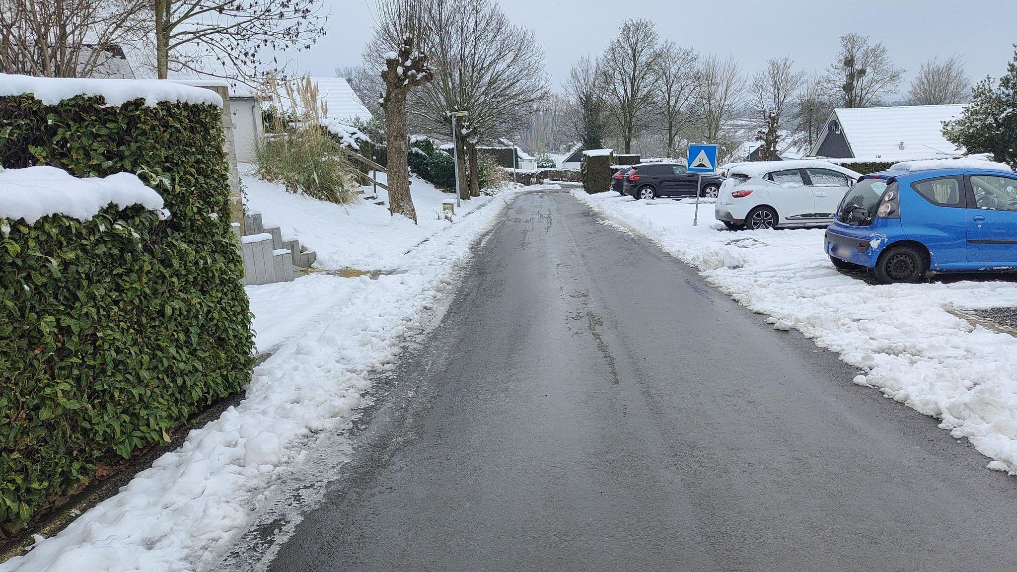 Street view near Het huisje op de heuvel, Gemmenich — © jeroenrozema74 (CC BY-SA · Mapillary)