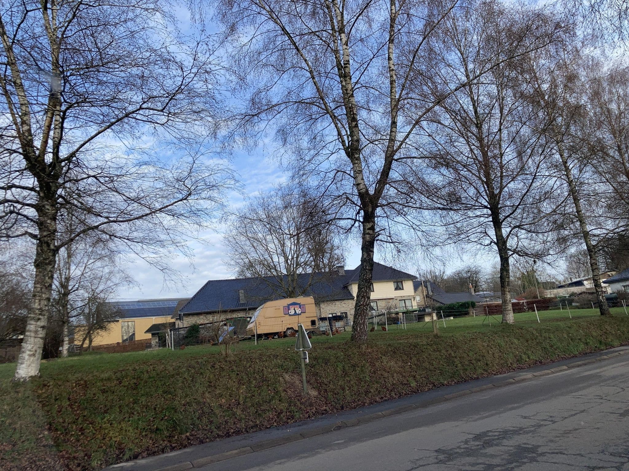 Street view near La Renardière, Waimes — © tasmaniadevil (CC BY-SA · Mapillary)