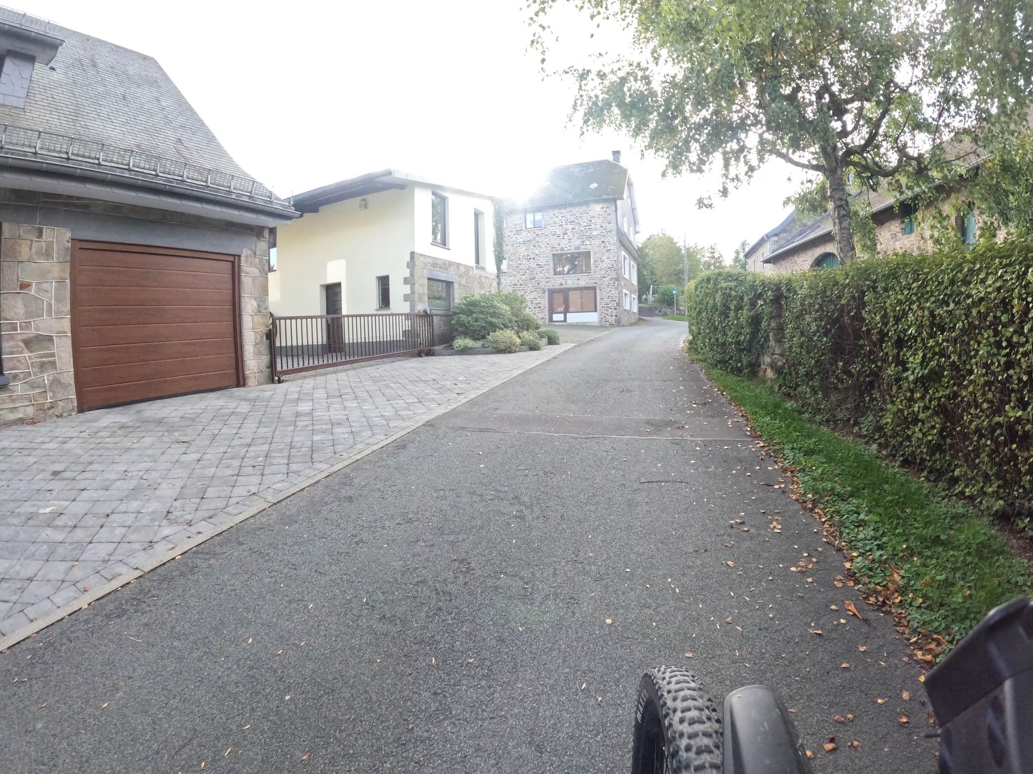 Street view near Ferienwohnung Am Brunnen, Amblève — © vinisa (CC BY-SA · Mapillary)