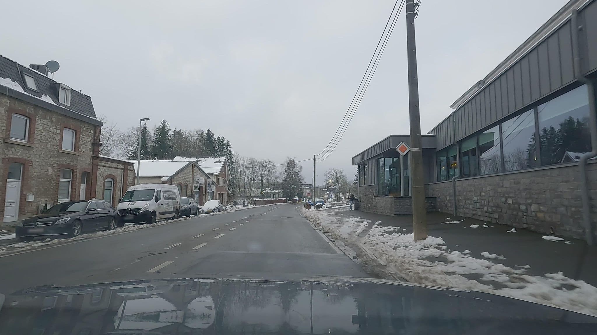 Street view near Tychon Hotel Restaurant AG, Eynatten — © vinisa (CC BY-SA · Mapillary)
