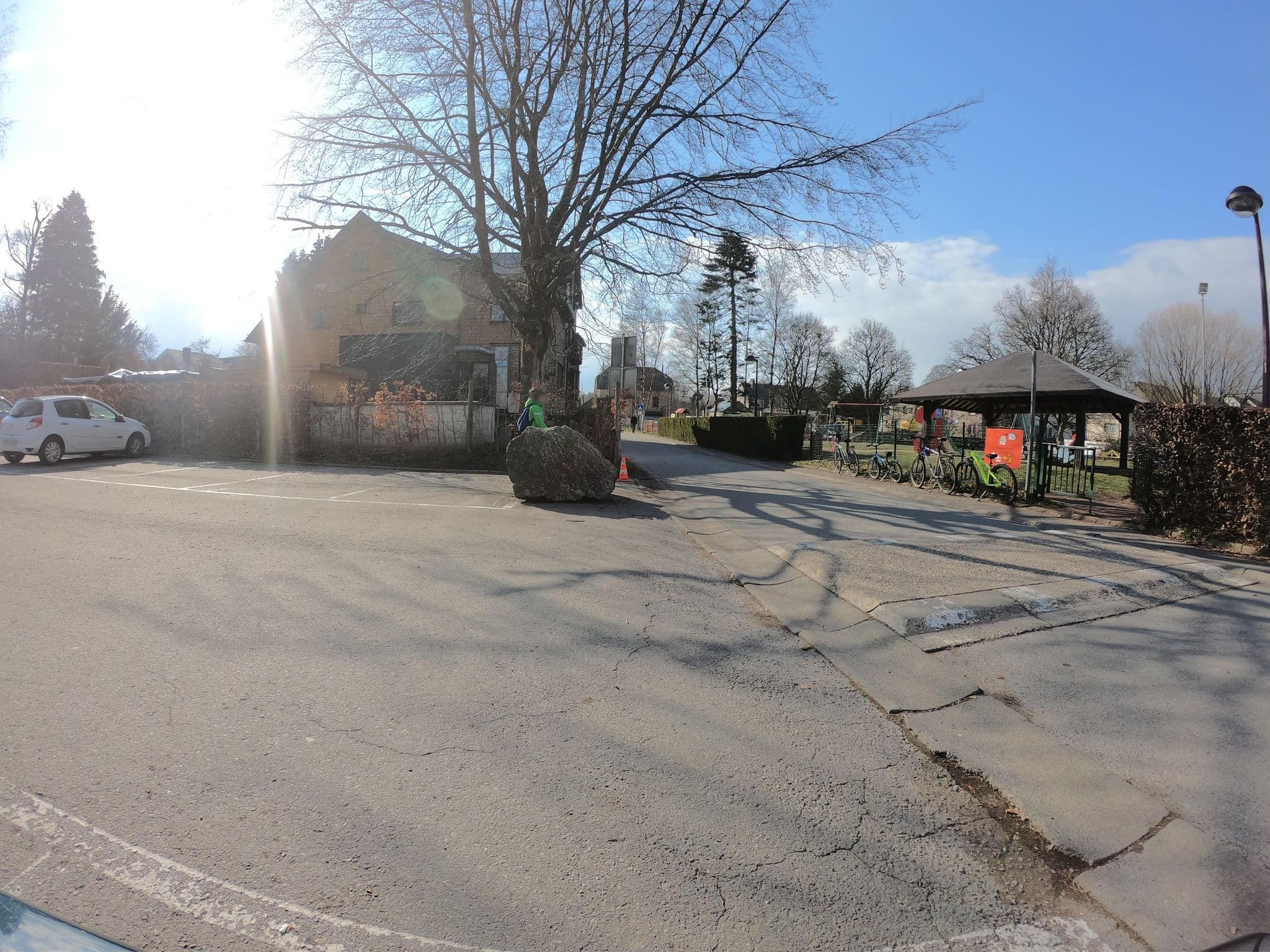 Street view near Auberge de la Warchenne, Waimes — © bartjakob1 (CC BY-SA · Mapillary)