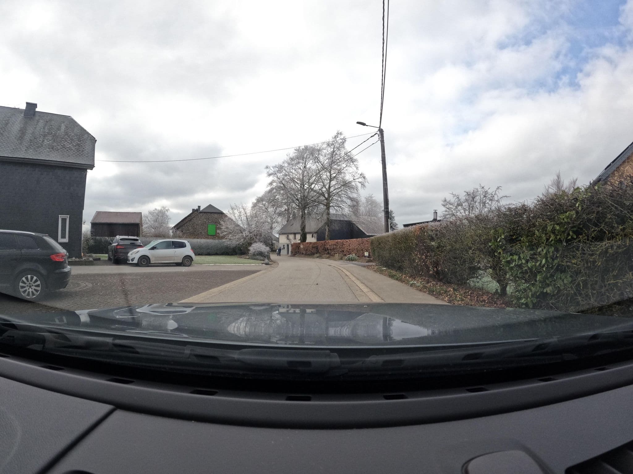 Street view near feirenhof a&b, Bullange — © vinisa (CC BY-SA · Mapillary)