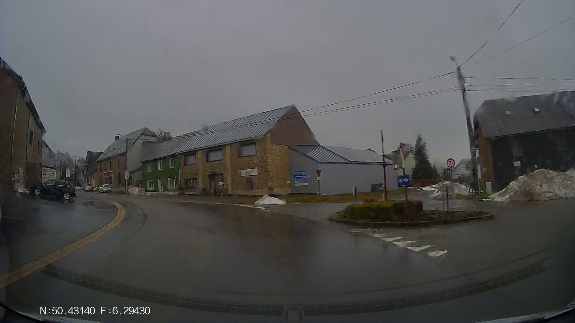 Street view near Hooizolder, Rocherath — © Hightower- (CC BY-SA · Mapillary)