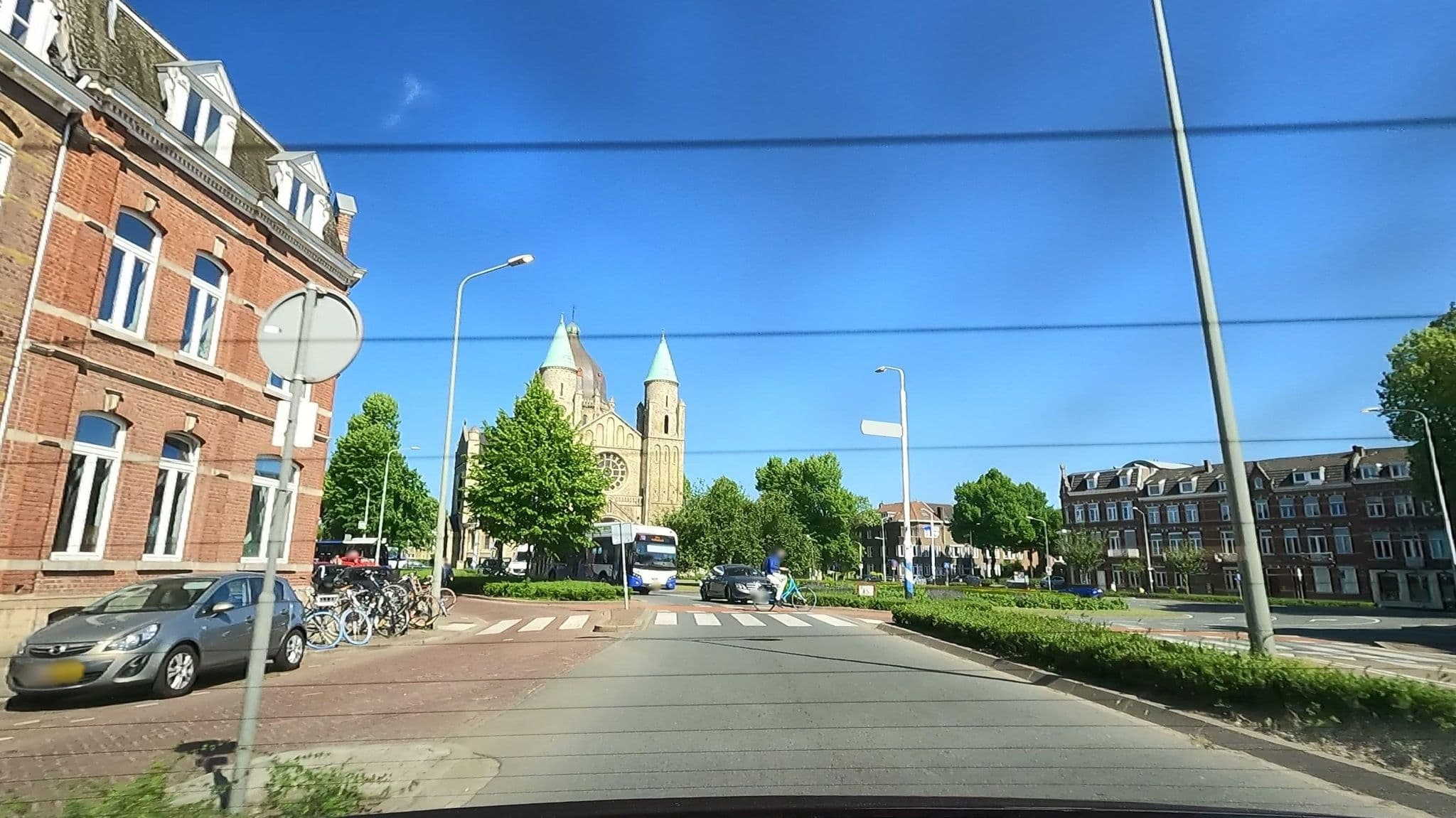 Street view near Mansion 6, Maastricht — © thewizard (CC BY-SA · Mapillary)