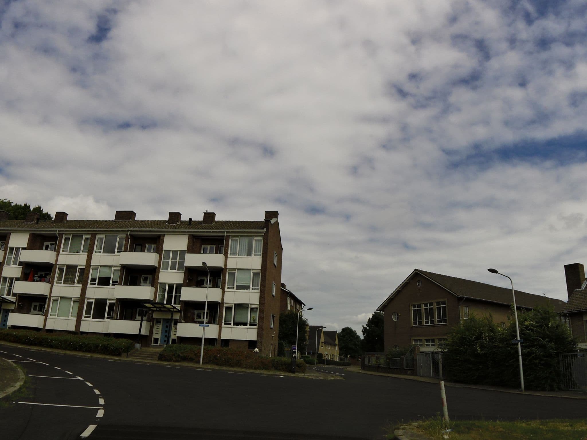 Street view near Expats Housing Maastricht, Biesland — © madel (CC BY-SA · Mapillary)