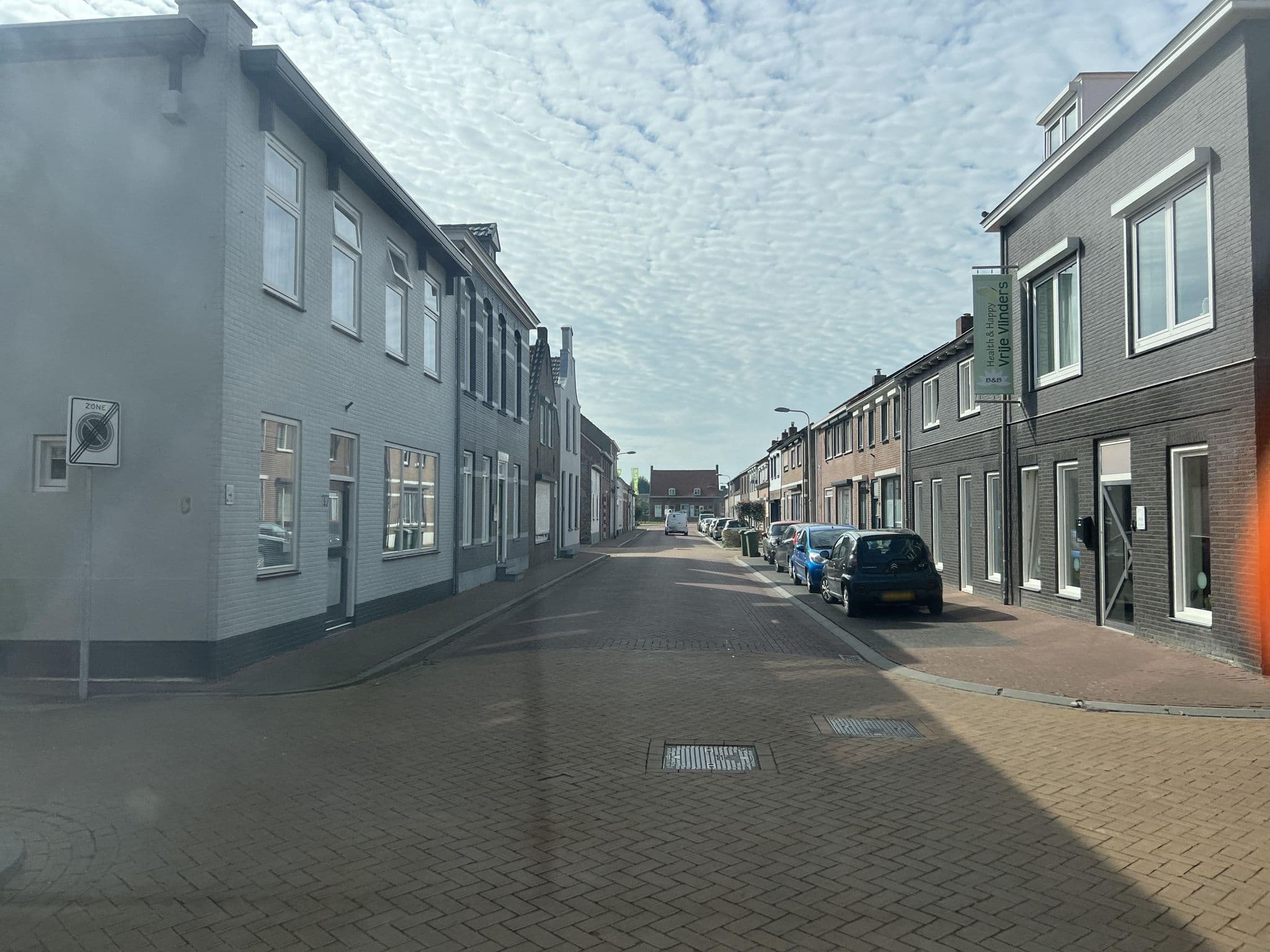 Street view near Vrije Vlinders, IJzendijke — © dashcam2 (CC BY-SA · Mapillary)