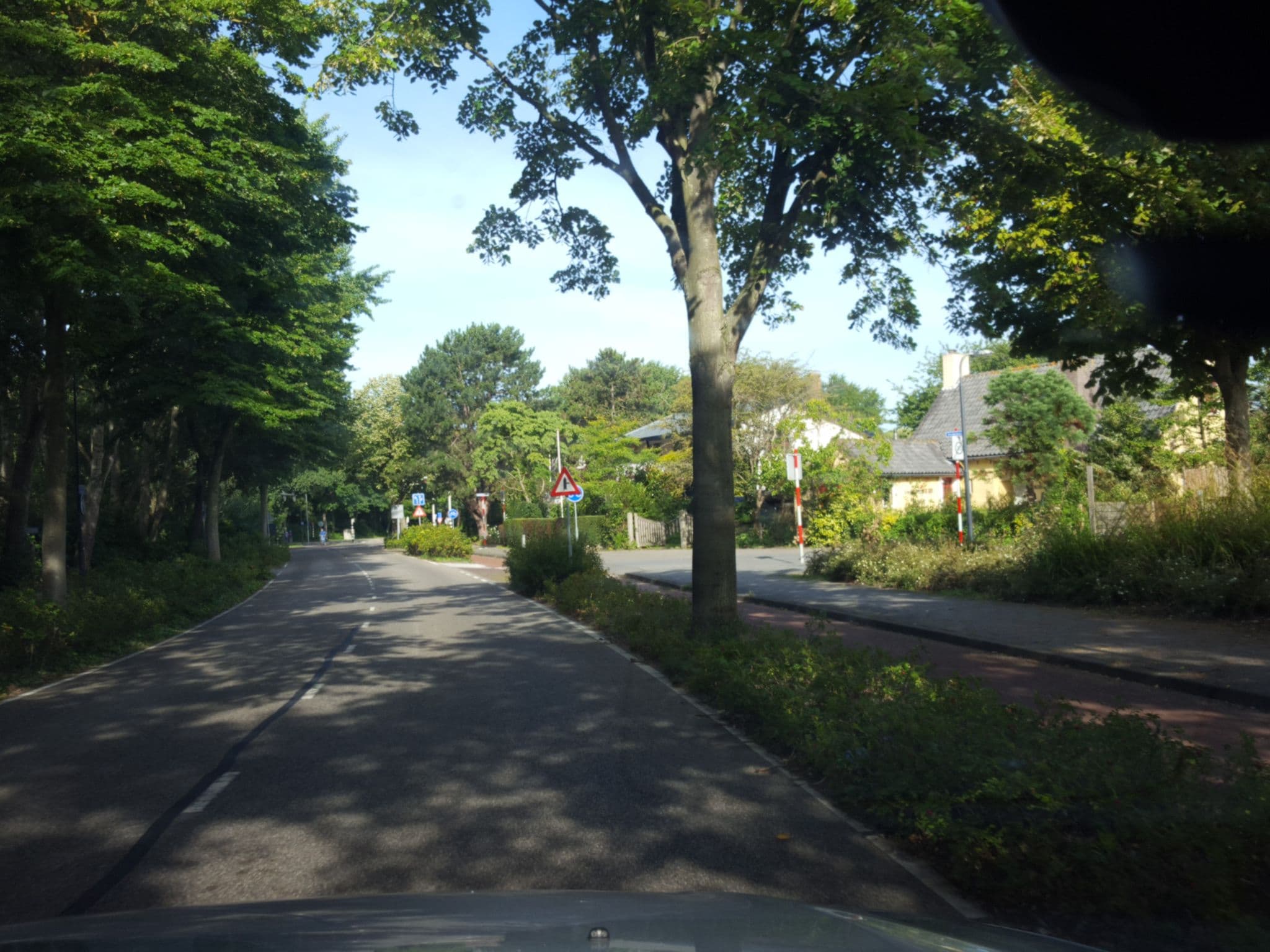 Street view near Largo Resort, Vlissingen — © boonieoetgelaen (CC BY-SA · Mapillary)
