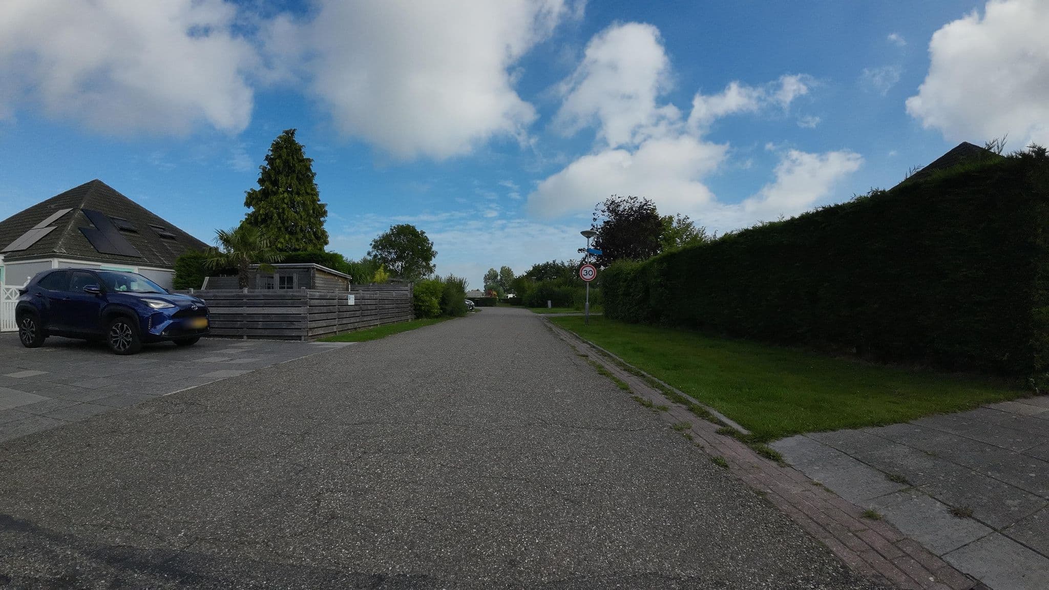 Street view near Park Schoneveld Duinroos 099, Breskens — © teddy73 (CC BY-SA · Mapillary)