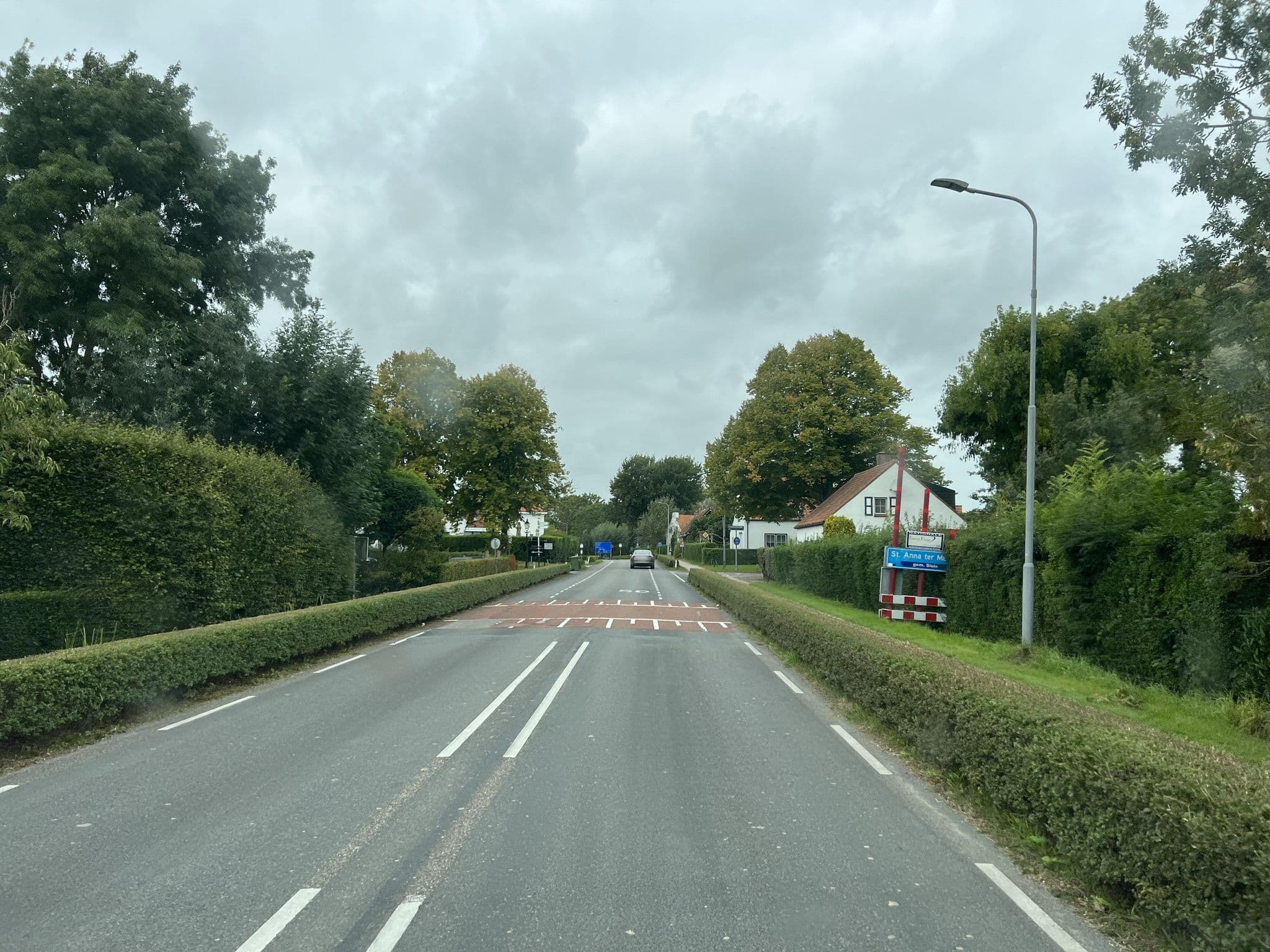 Street view near Casa Chico y Luna, Sluis — © dashcam2 (CC BY-SA · Mapillary)