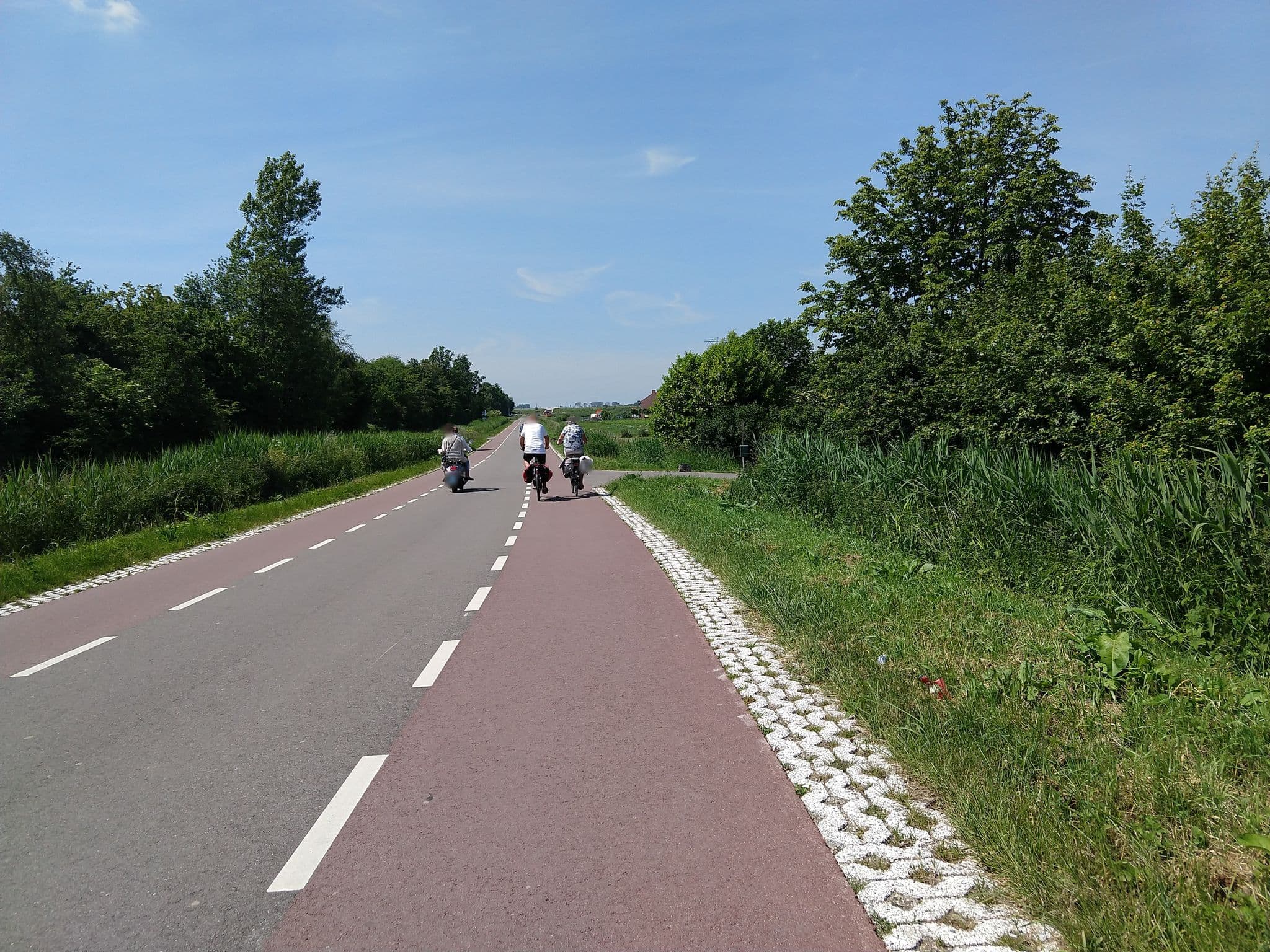 Street view near Bungalow 67, Wolphaartsdijk — © adverburg (CC BY-SA · Mapillary)