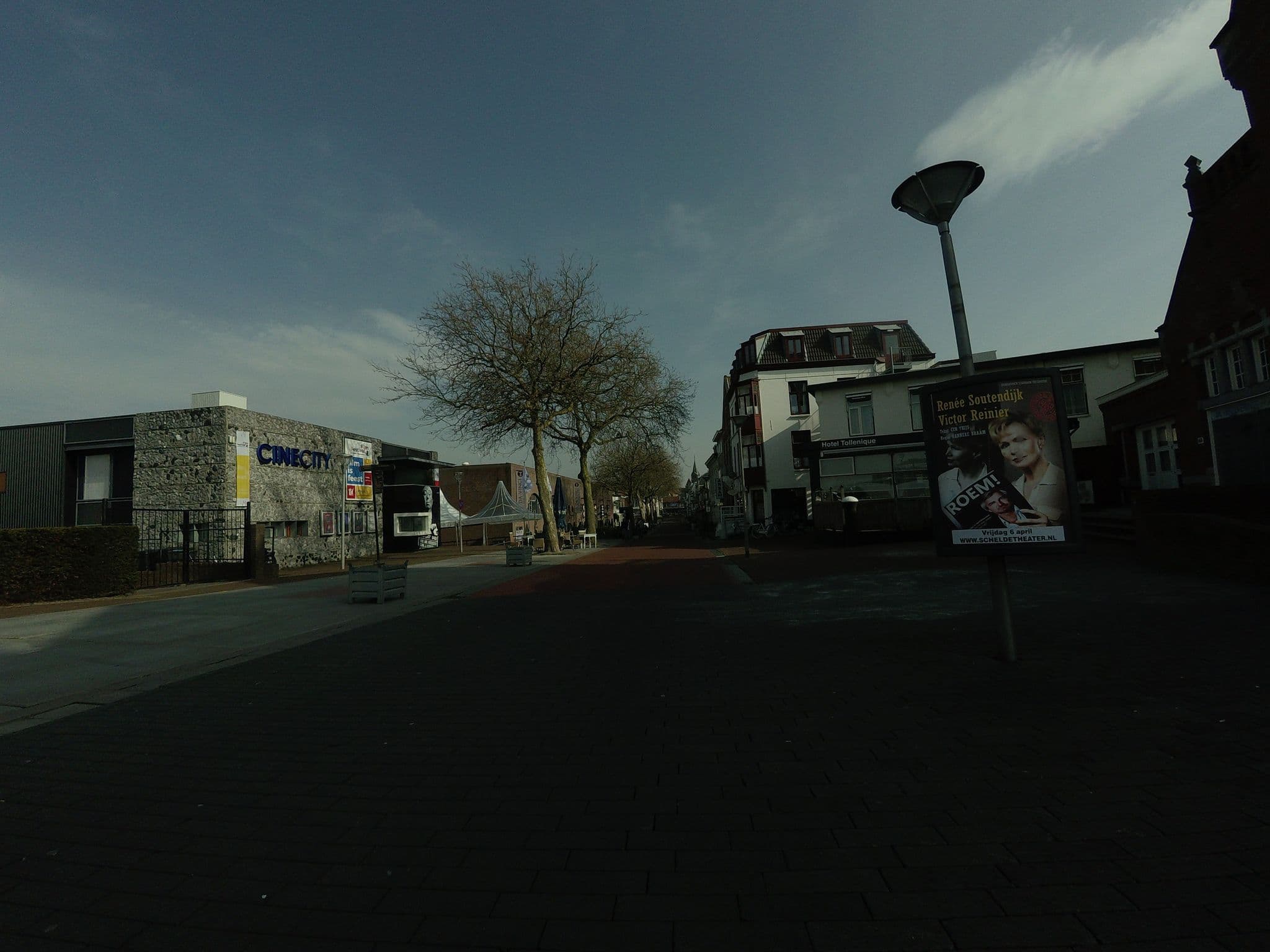 Street view near Hotel Tollenique, Terneuzen — © filipc (CC BY-SA · Mapillary)
