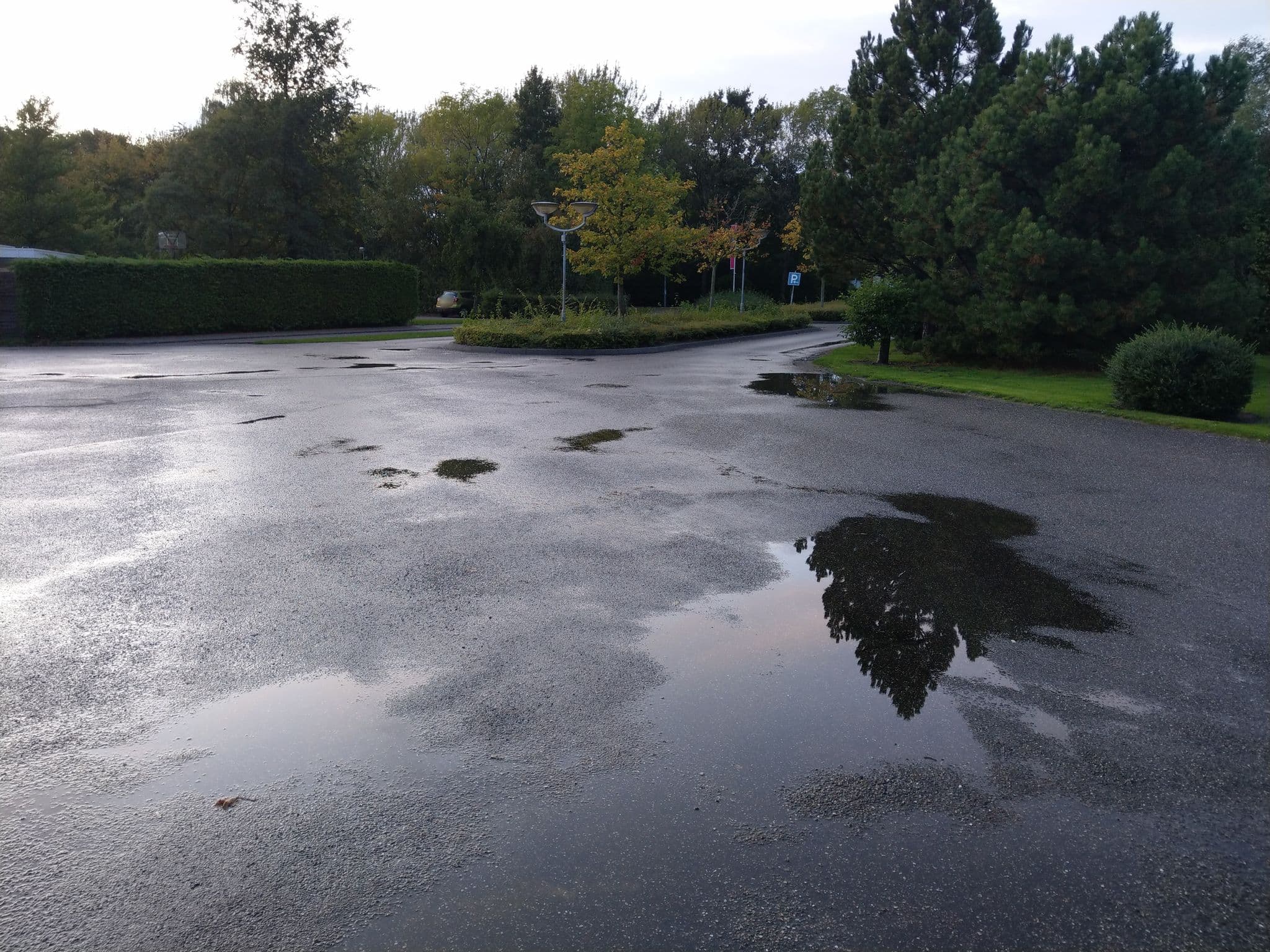 Street view near Roompot Vakanties Zeeland Village, Scharendijke — © live (CC BY-SA · Mapillary)