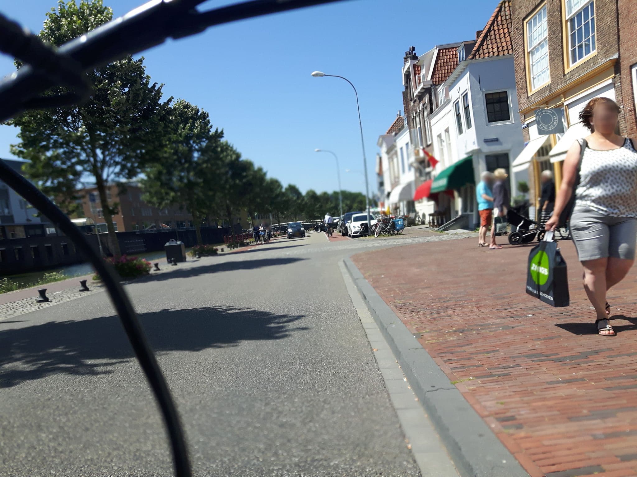 Street view near Parijs aan de Kaai, Middelburg — © adverburg (CC BY-SA · Mapillary)