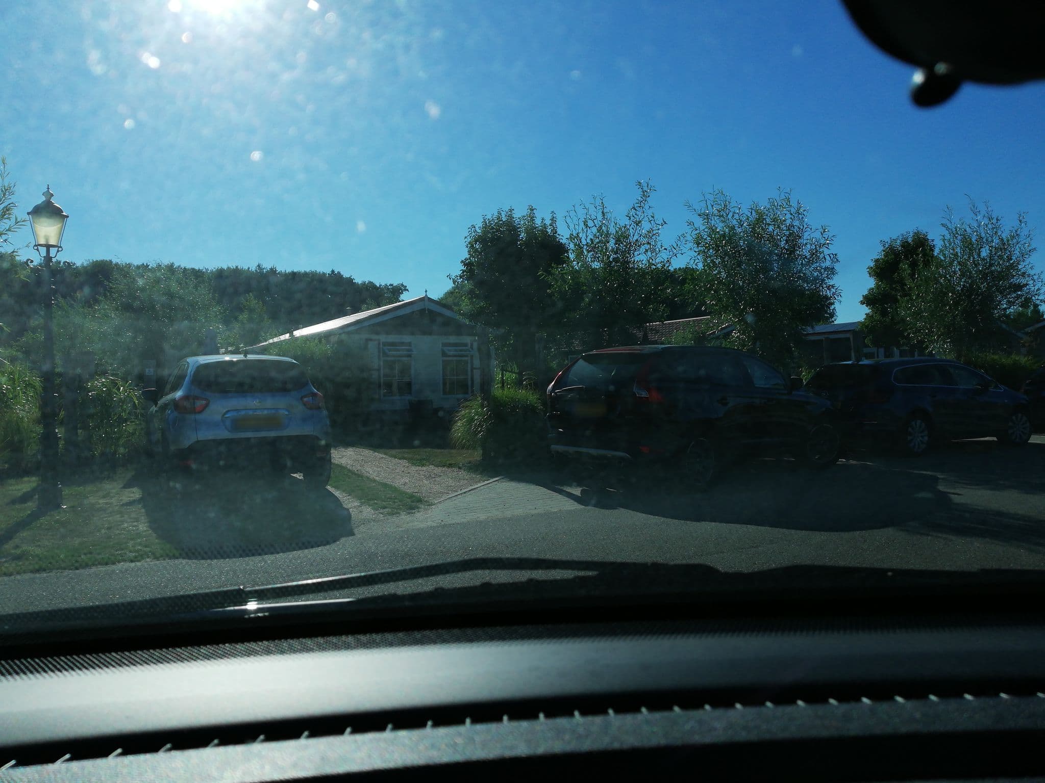 Street view near Chatel De Meerpaal, Zoutelande — © thoschi (CC BY-SA · Mapillary)