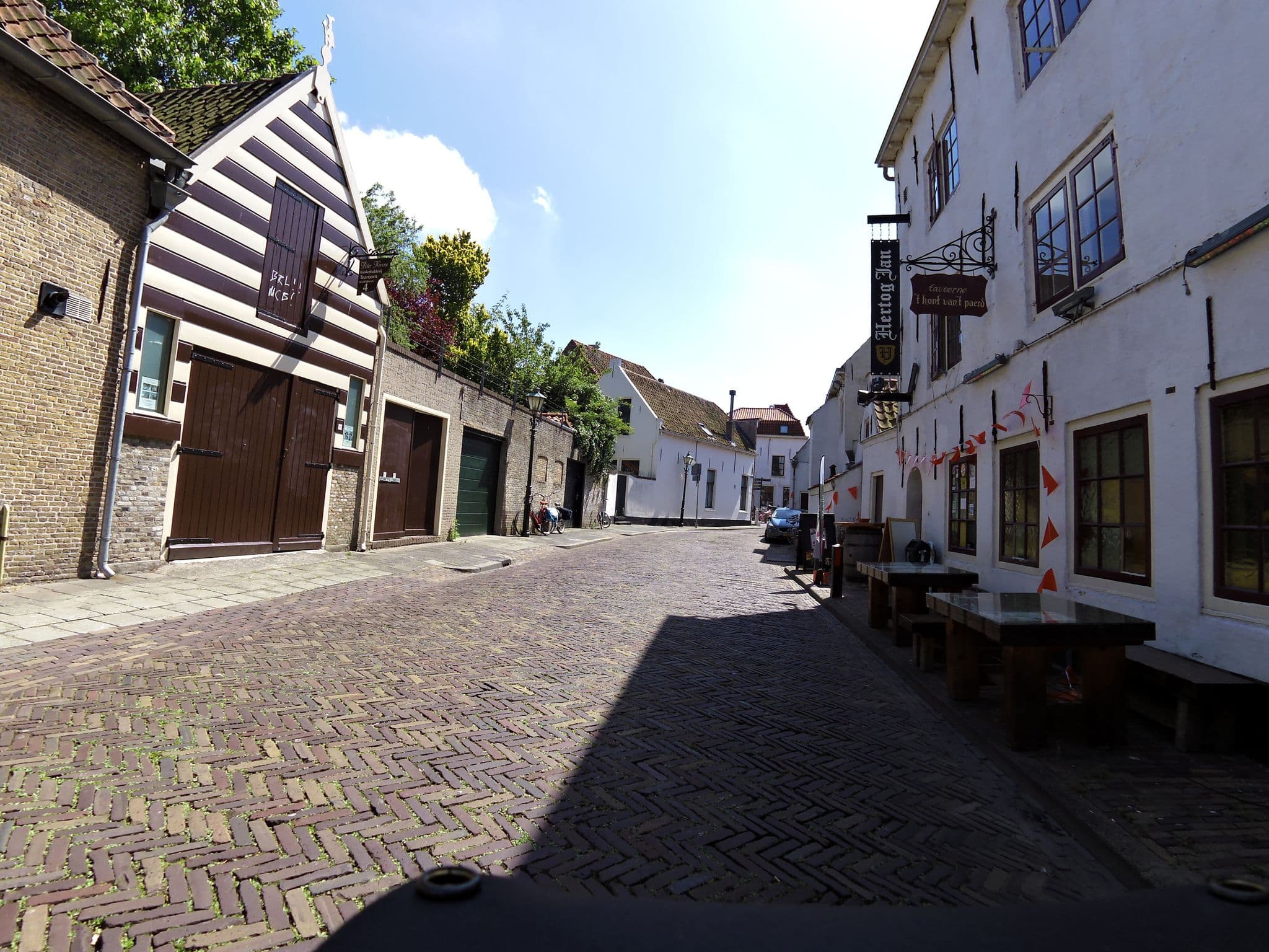 Street view near familyhouse Catharijne, Brielle — © sander_h (CC BY-SA · Mapillary)