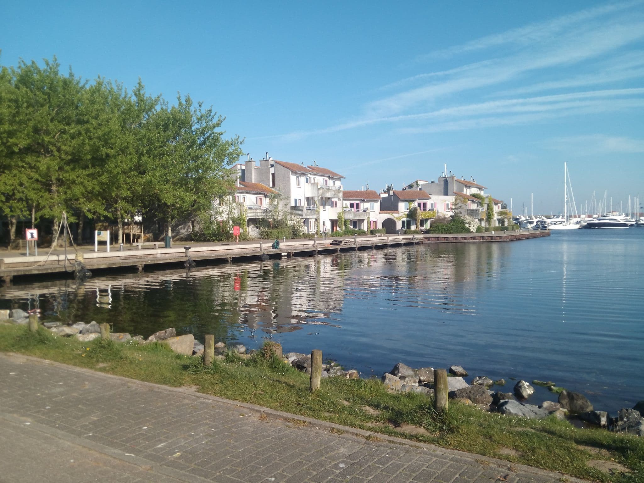 Street view near cottage 574, Scharendijke — © titus (CC BY-SA · Mapillary)