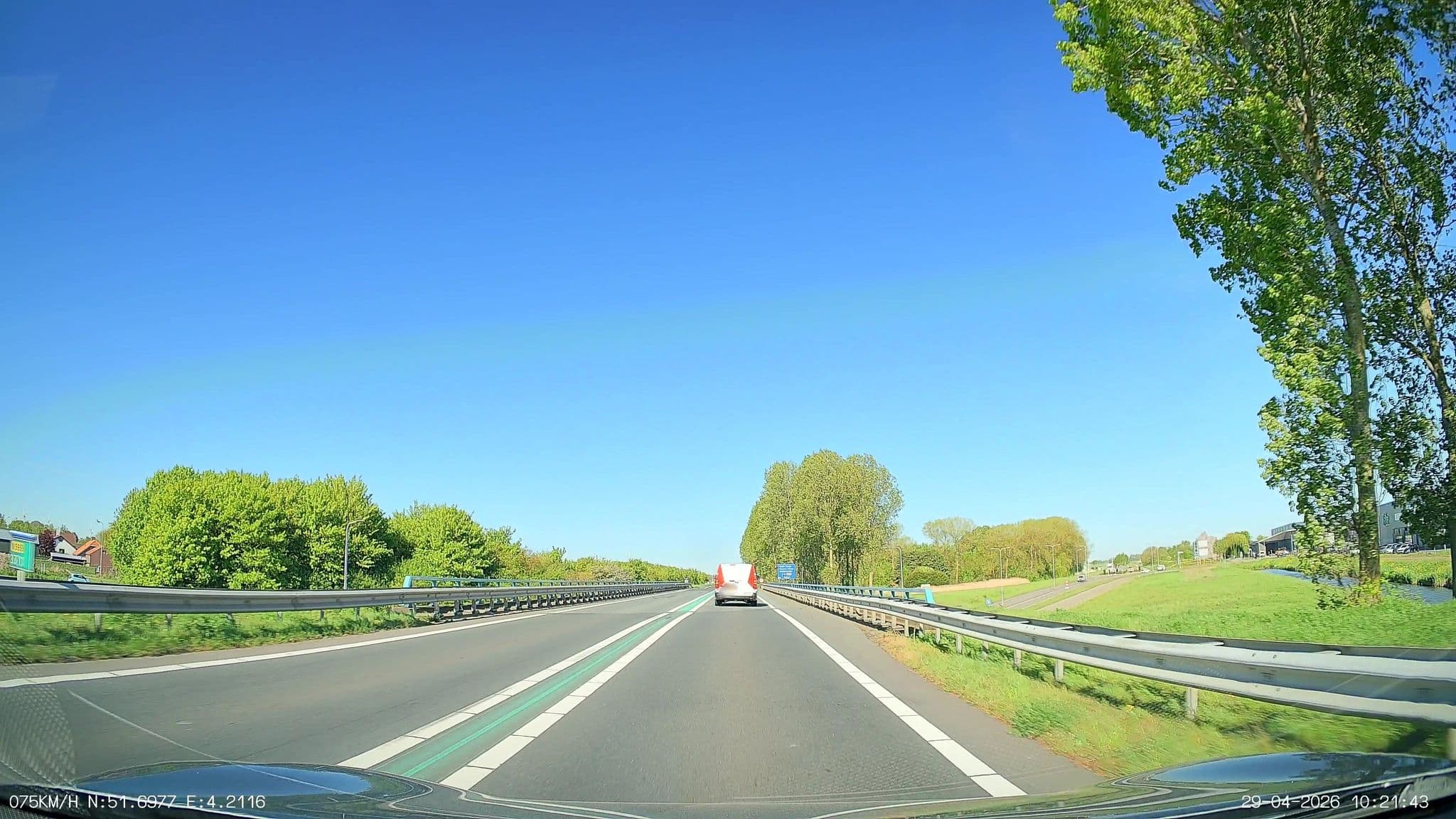 Street view near bed & breakfast Landelijk Logeren, Middelharnis — © thewizard (CC BY-SA · Mapillary)