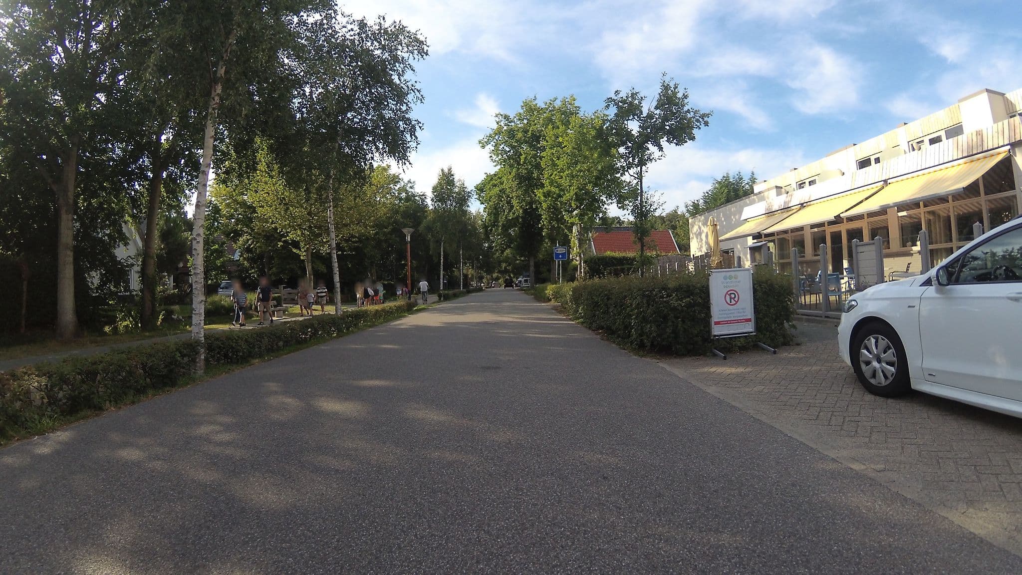 Street view near Roompot Vakanties Bos en Duin, Oostkapelle — © teddy73 (CC BY-SA · Mapillary)