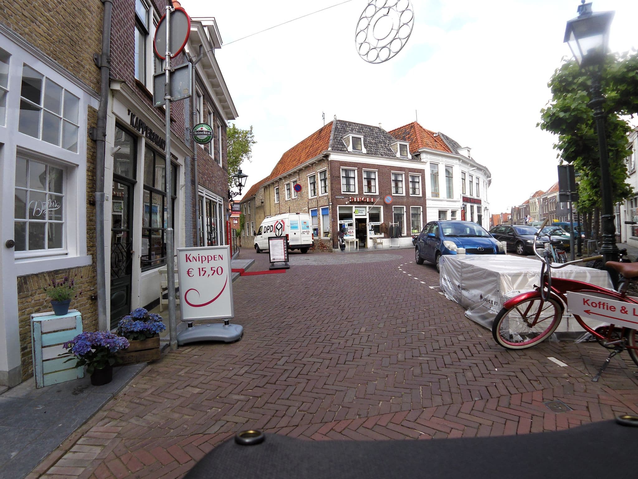Street view near Hotel van Oppen / Chinees Restaurant Oasis, Zierikzee — © sander_h (CC BY-SA · Mapillary)