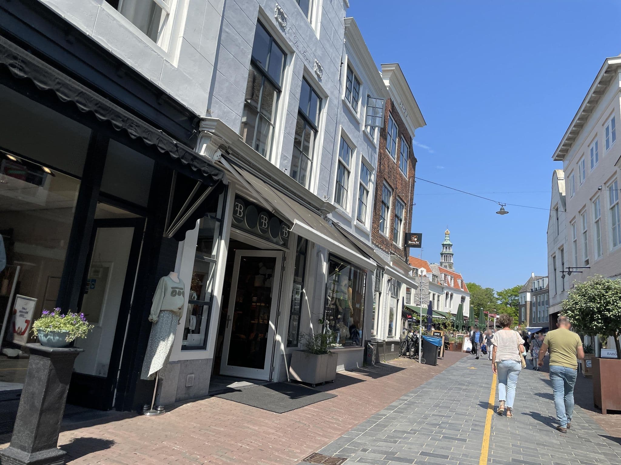 Street view near Koffie En Kussens, Middelburg — © tumblecow (CC BY-SA · Mapillary)