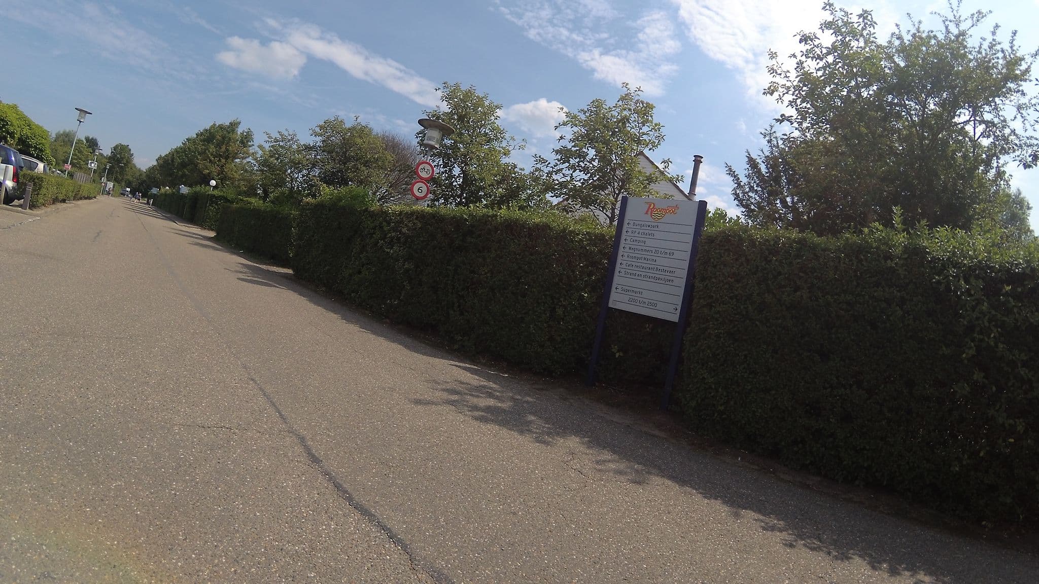 Street view near Huisje 2445, Wissenkerke — © teddy73 (CC BY-SA · Mapillary)