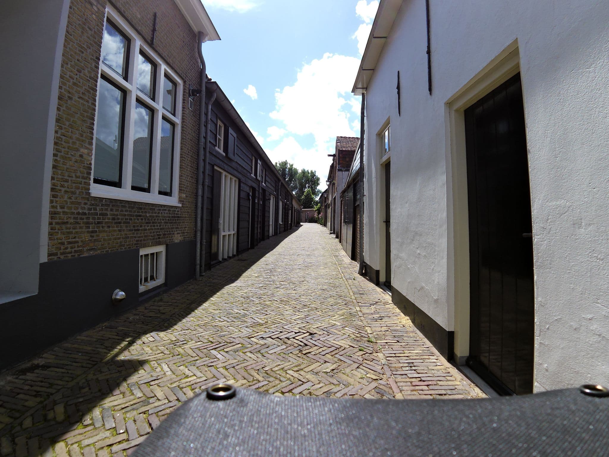 Street view near Brielschecamer apartments, Brielle — © sander_h (CC BY-SA · Mapillary)