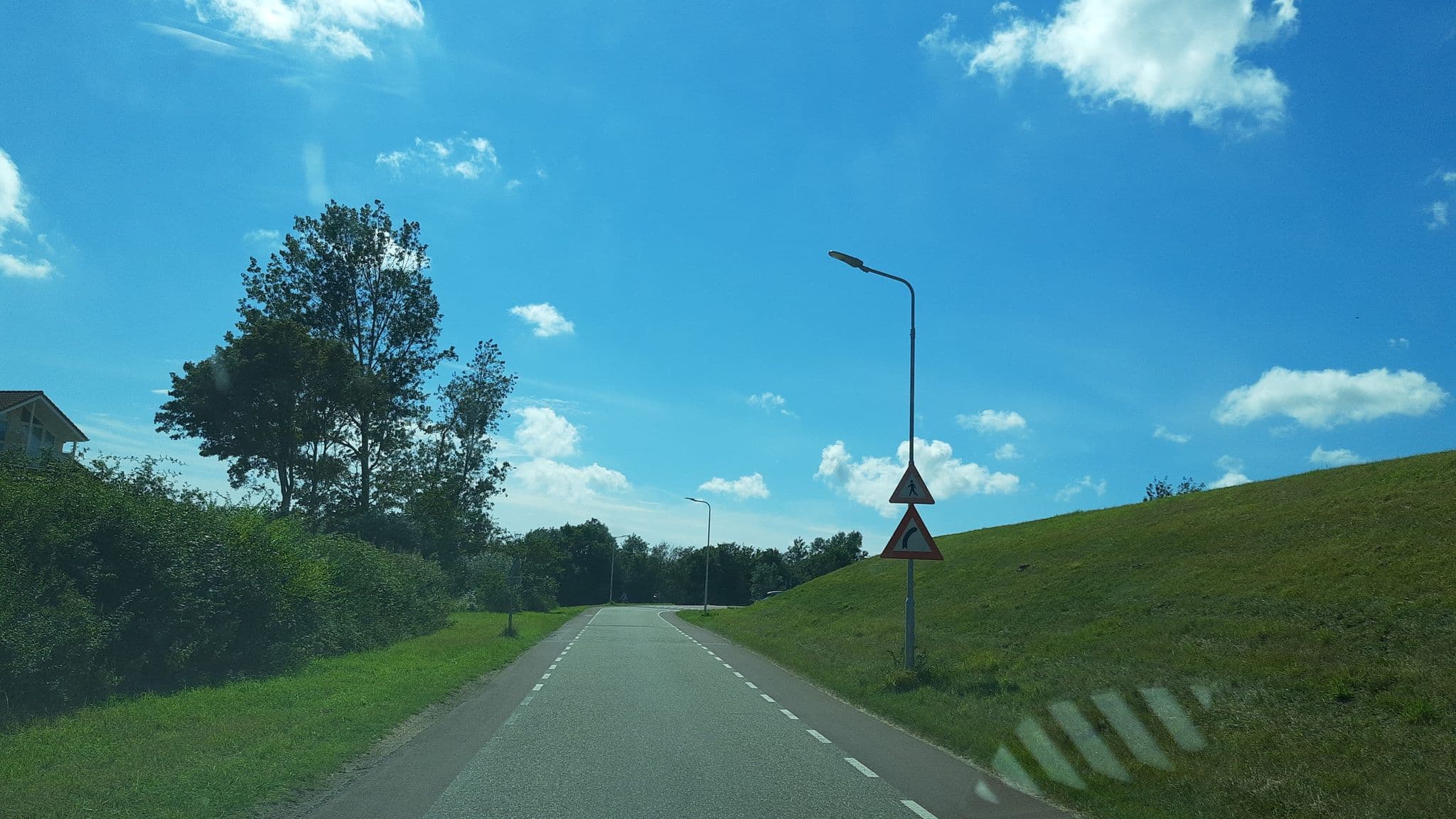 Street view near Kot Van Verderf, Brouwershaven — © ankeric (CC BY-SA · Mapillary)