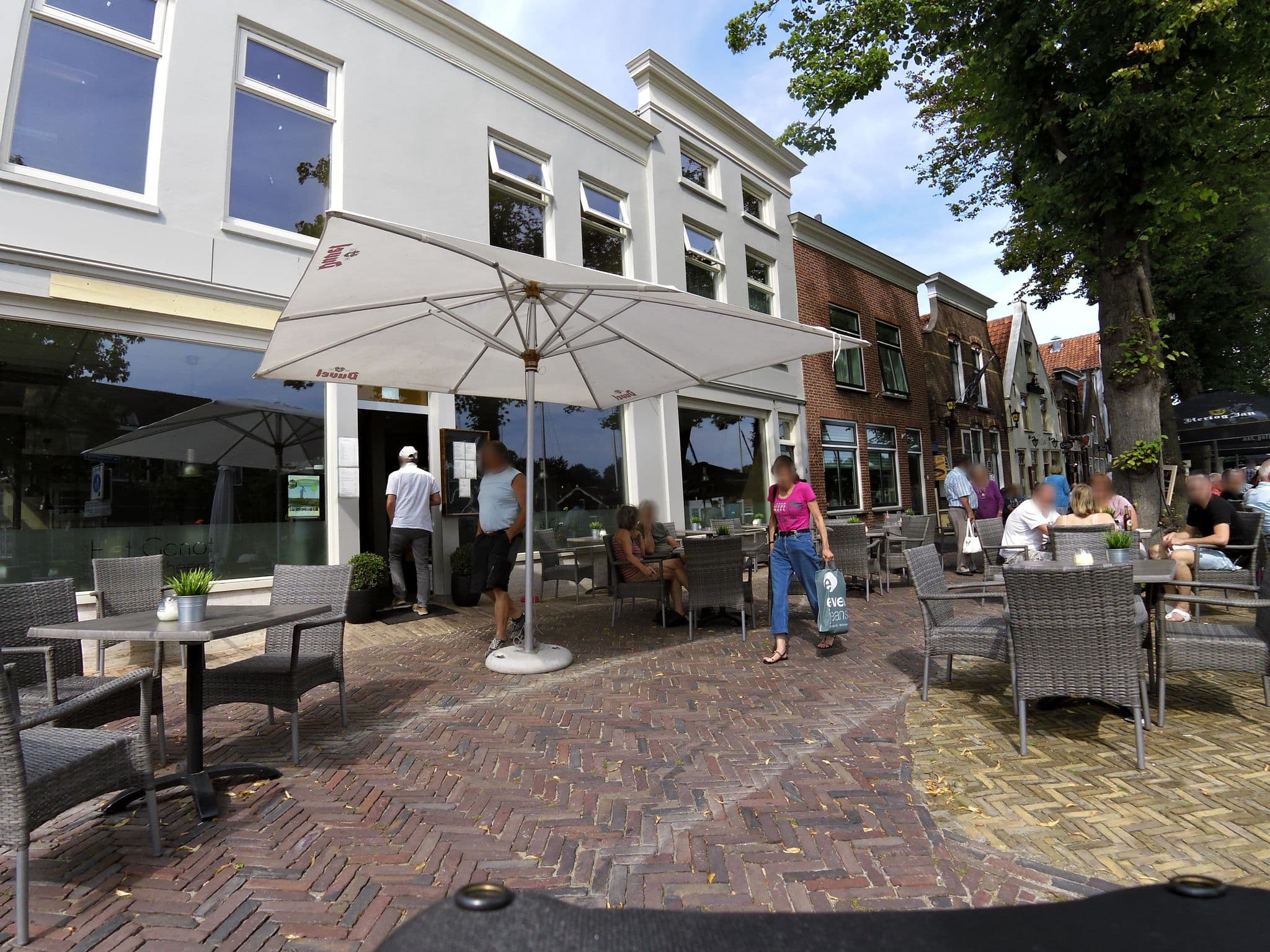 Street view near Gulek Beheer B.V., Middelharnis — © sander_h (CC BY-SA · Mapillary)