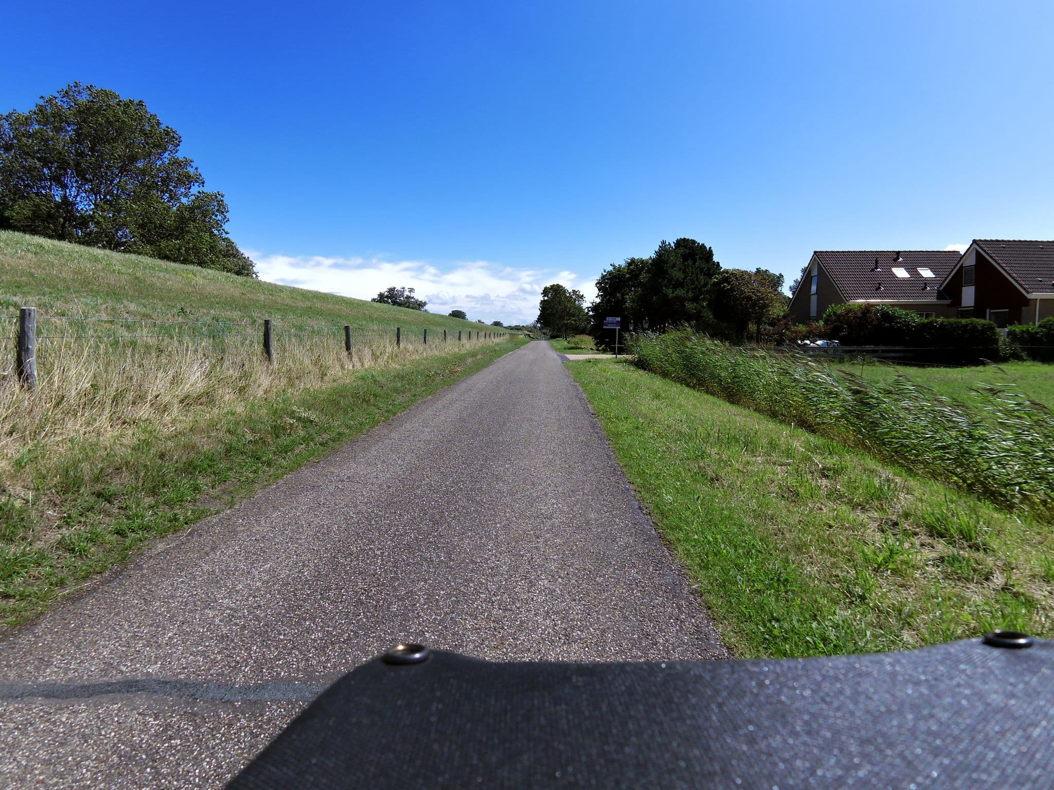 Street view near B&B De Zandgors, Goedereede — © sander_h (CC BY-SA · Mapillary)
