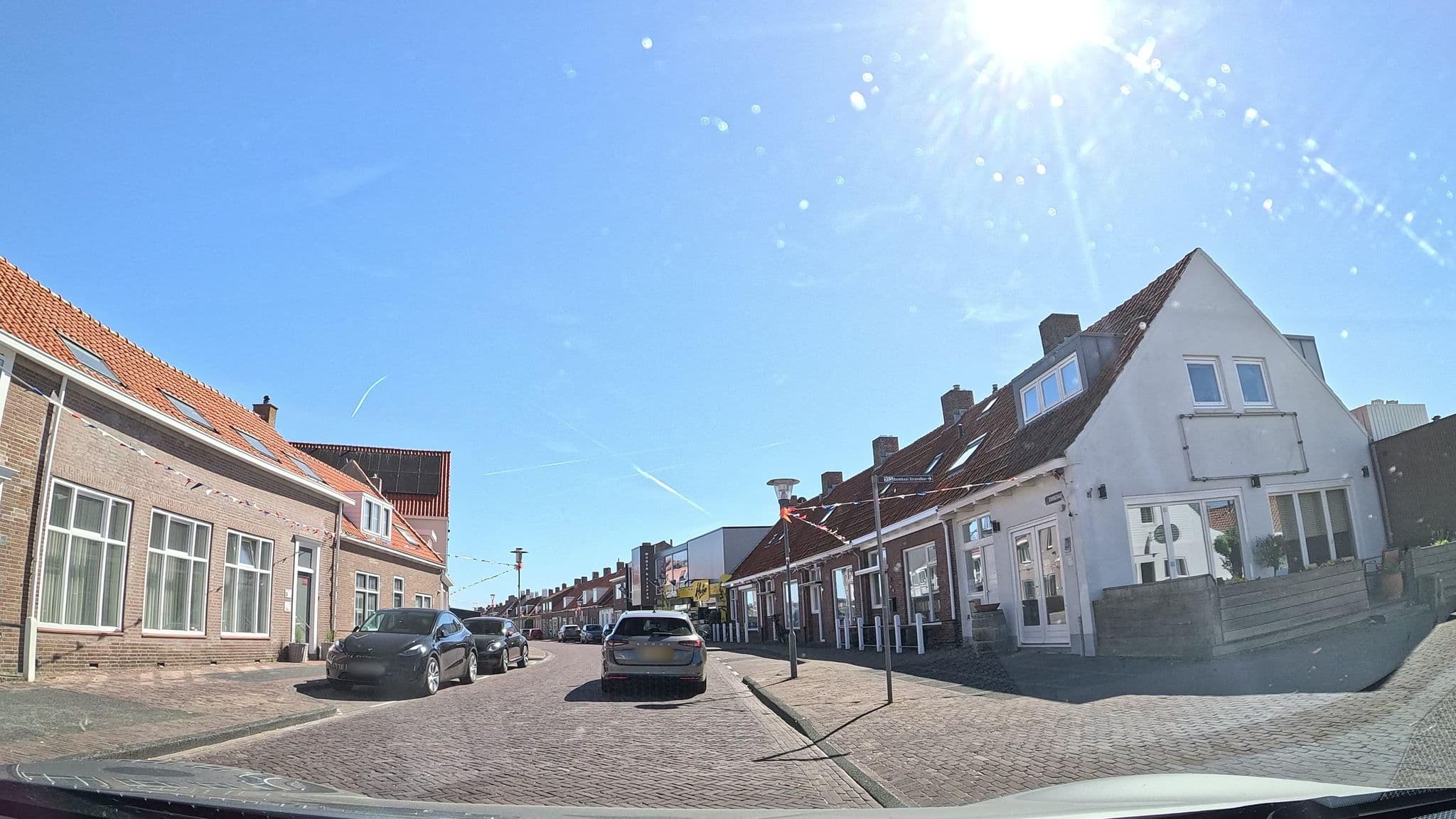 Street view near de Nooijer Verhuur, Westkapelle — © thewizard (CC BY-SA · Mapillary)