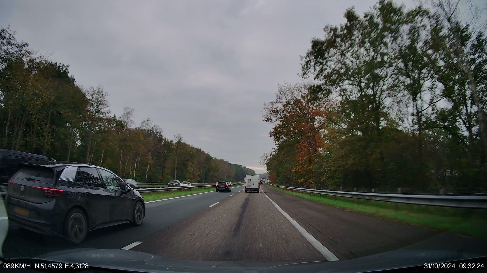Street view near Kennedy hotel, Woensdrecht — © thewizard (CC BY-SA · Mapillary)
