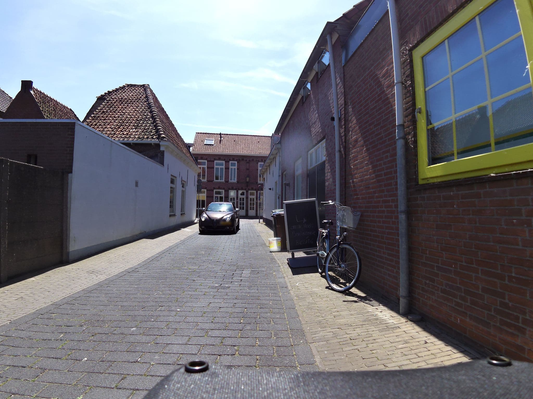 Street view near hotel Mauritz, Numansdorp — © sander_h (CC BY-SA · Mapillary)
