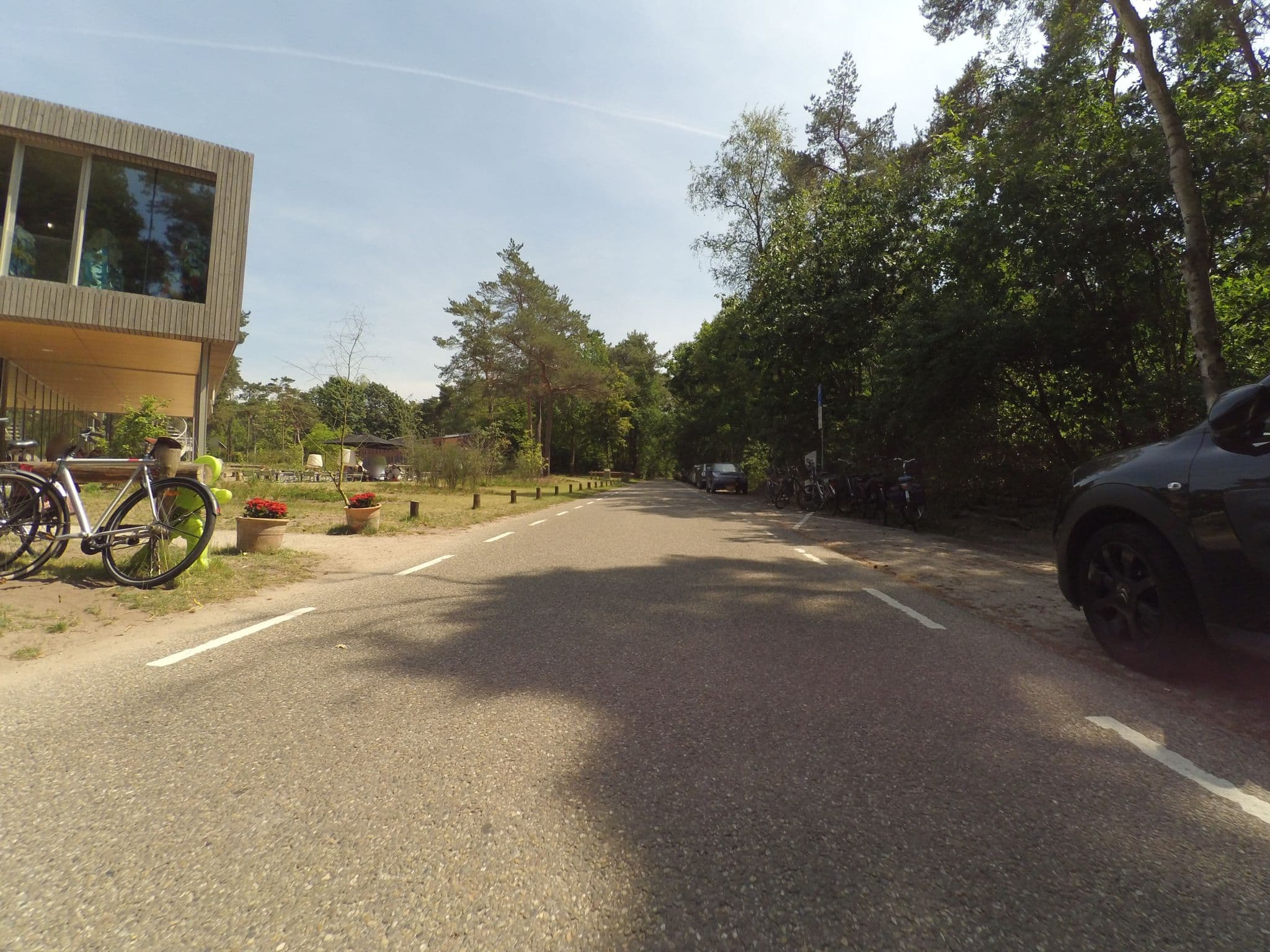 Street view near Jeugdherberg Klavervelden Bergen op Zoom, Bergen op Zoom — © peewee32 (CC BY-SA · Mapillary)