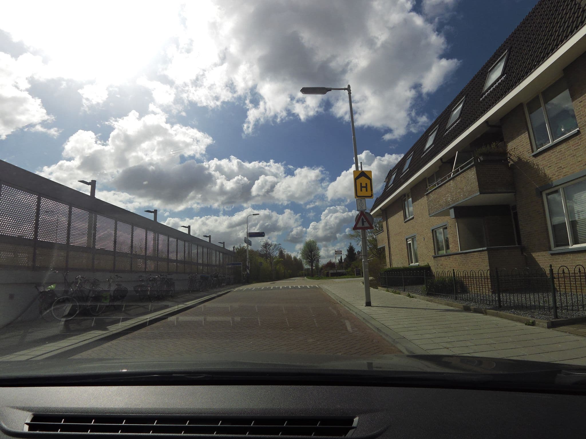 Street view near Gery's Bed & Breakfast, Rhoon — © sander_h (CC BY-SA · Mapillary)