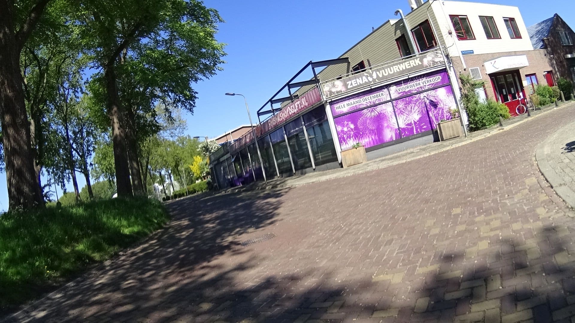 Street view near Paramaribo Hilton, Delft — © fietsersbond (CC BY-SA · Mapillary)