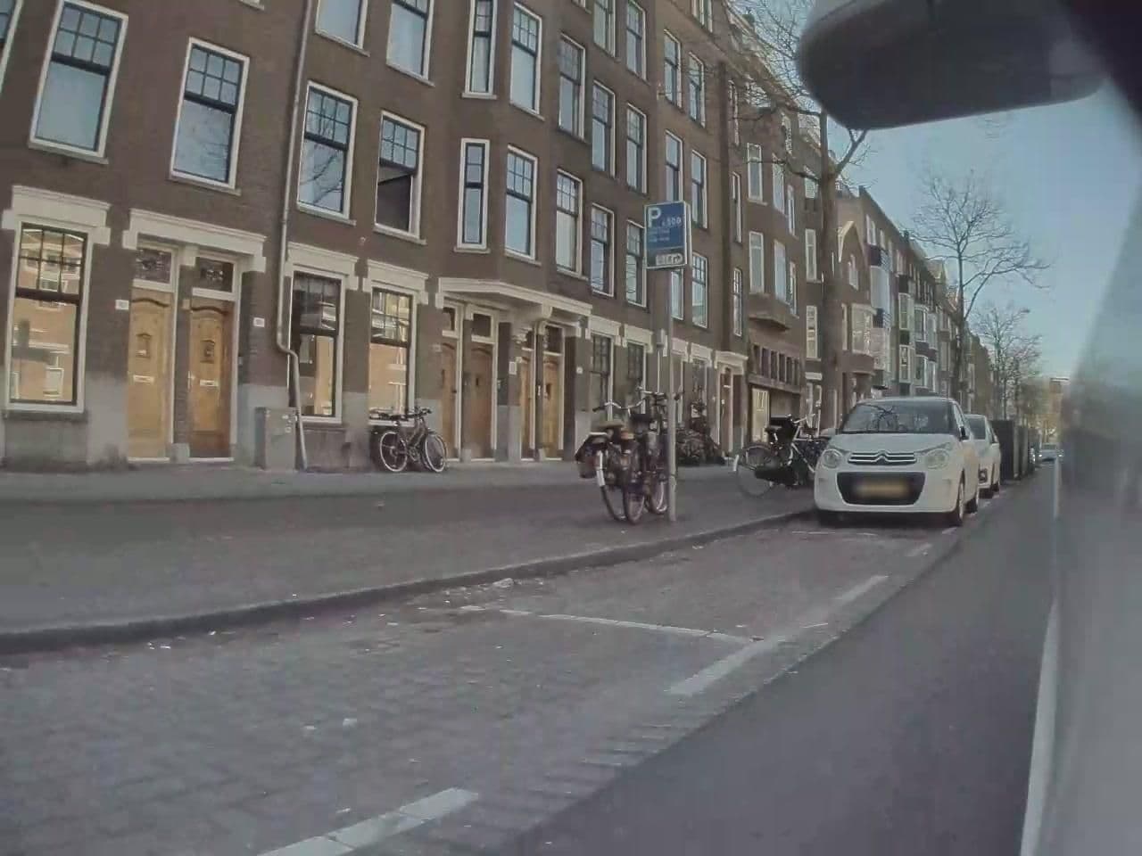 Street view near West Familiehotel, Rotterdam — © tumblecow (CC BY-SA · Mapillary)