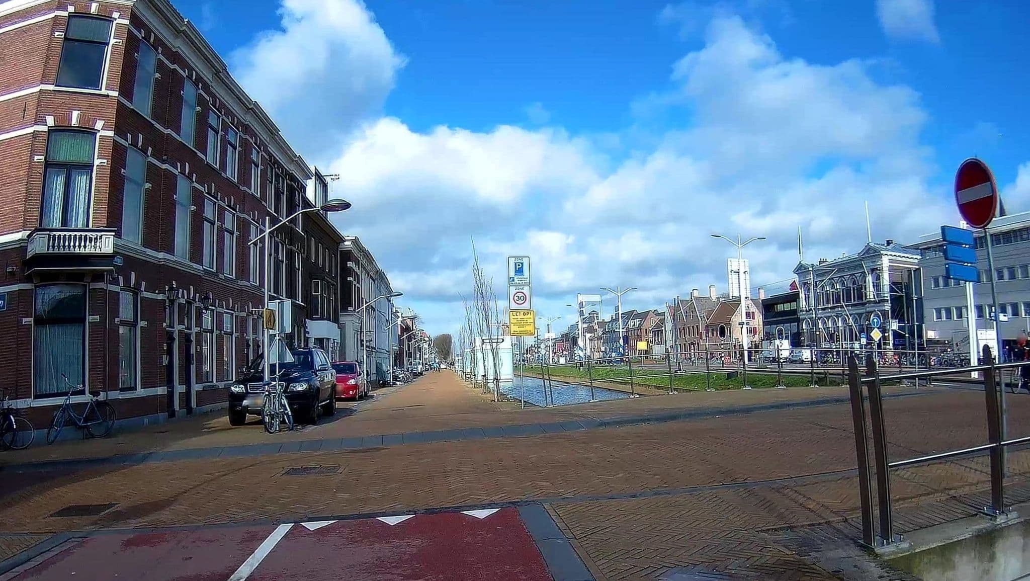 Street view near B&B de Logeerkamer, Delft — © micmin1972 (CC BY-SA · Mapillary)