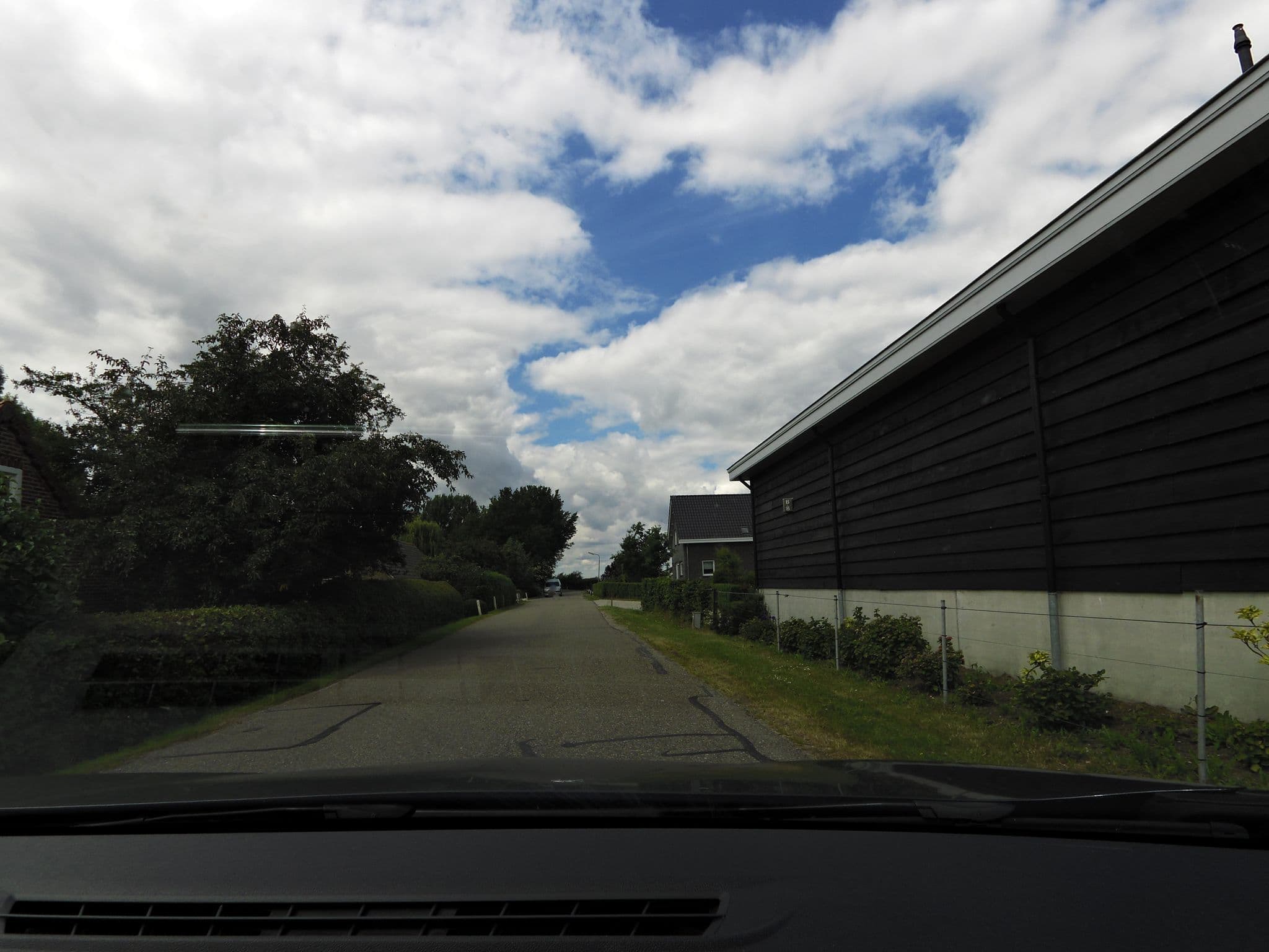 Street view near Multi-B Farming, Strijen — © sander_h (CC BY-SA · Mapillary)
