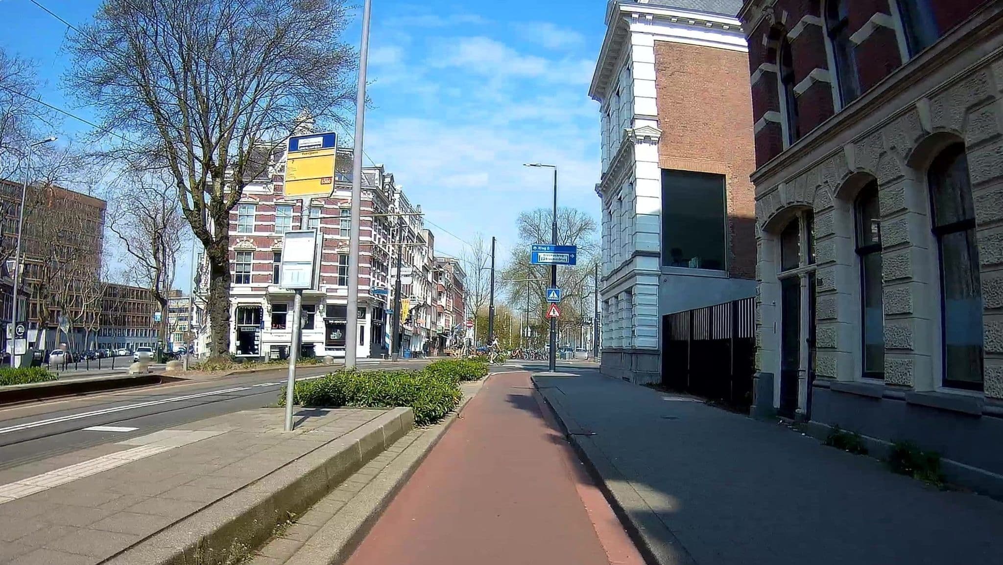 Street view near Sonder Rose, Kop van Zuid — © micmin1972 (CC BY-SA · Mapillary)