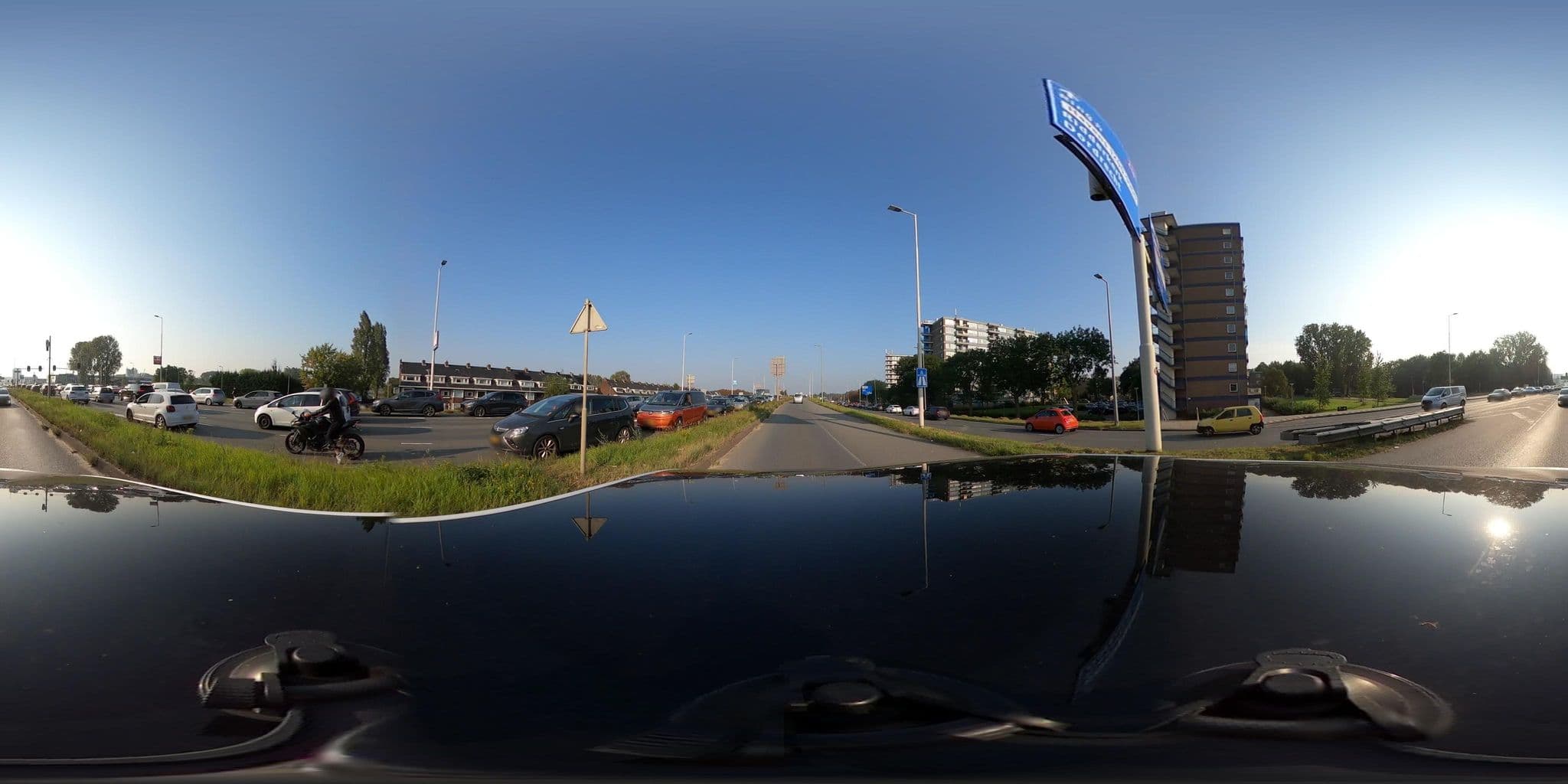 Street view near SLAAPPLAATS ALE ESTHER EN NAOMI, Groot IJsselmonde — © tumblecow (CC BY-SA · Mapillary)