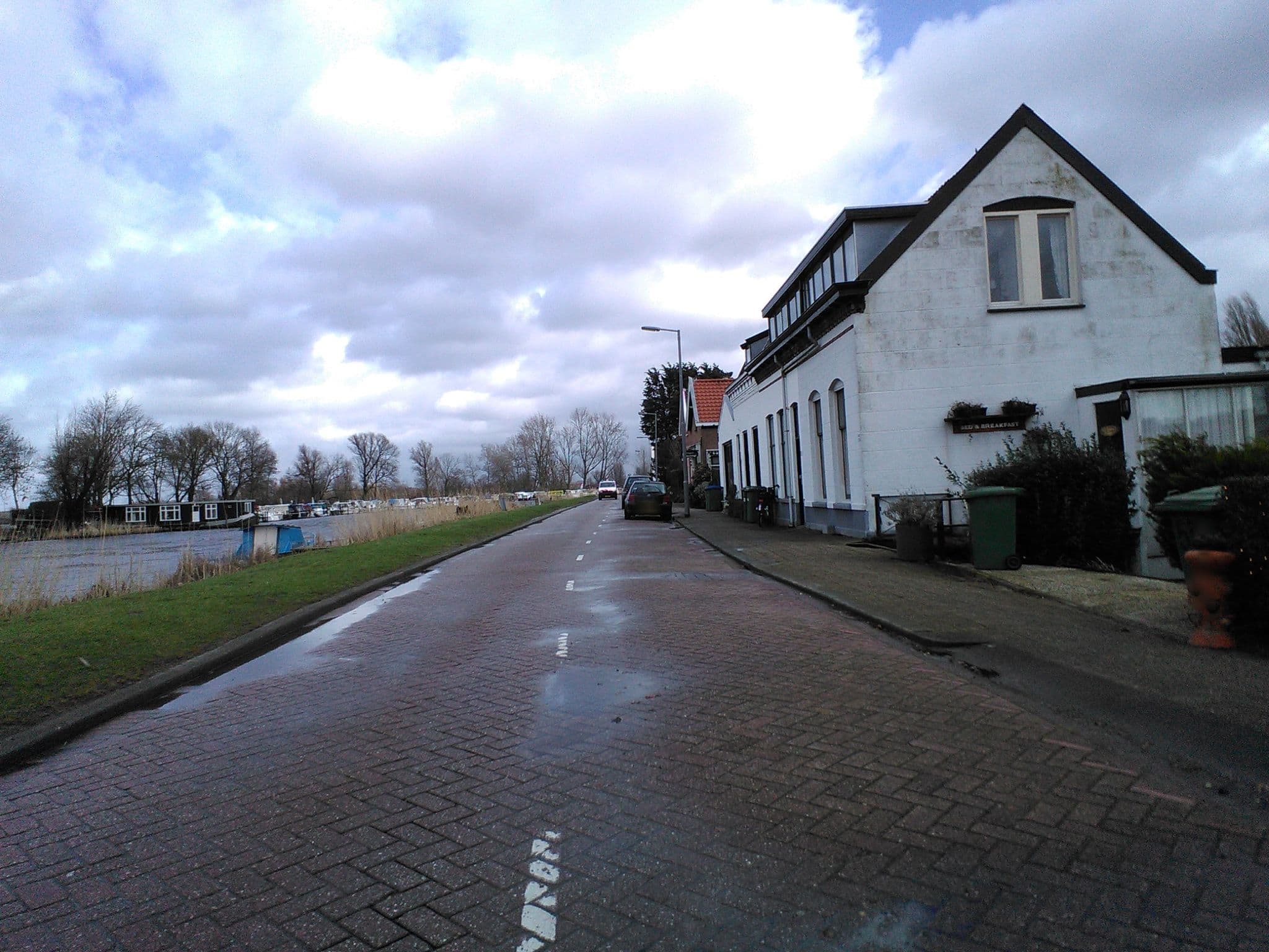 Street view near B&B Ze Zeggen, Terbregge — © micmin1972 (CC BY-SA · Mapillary)