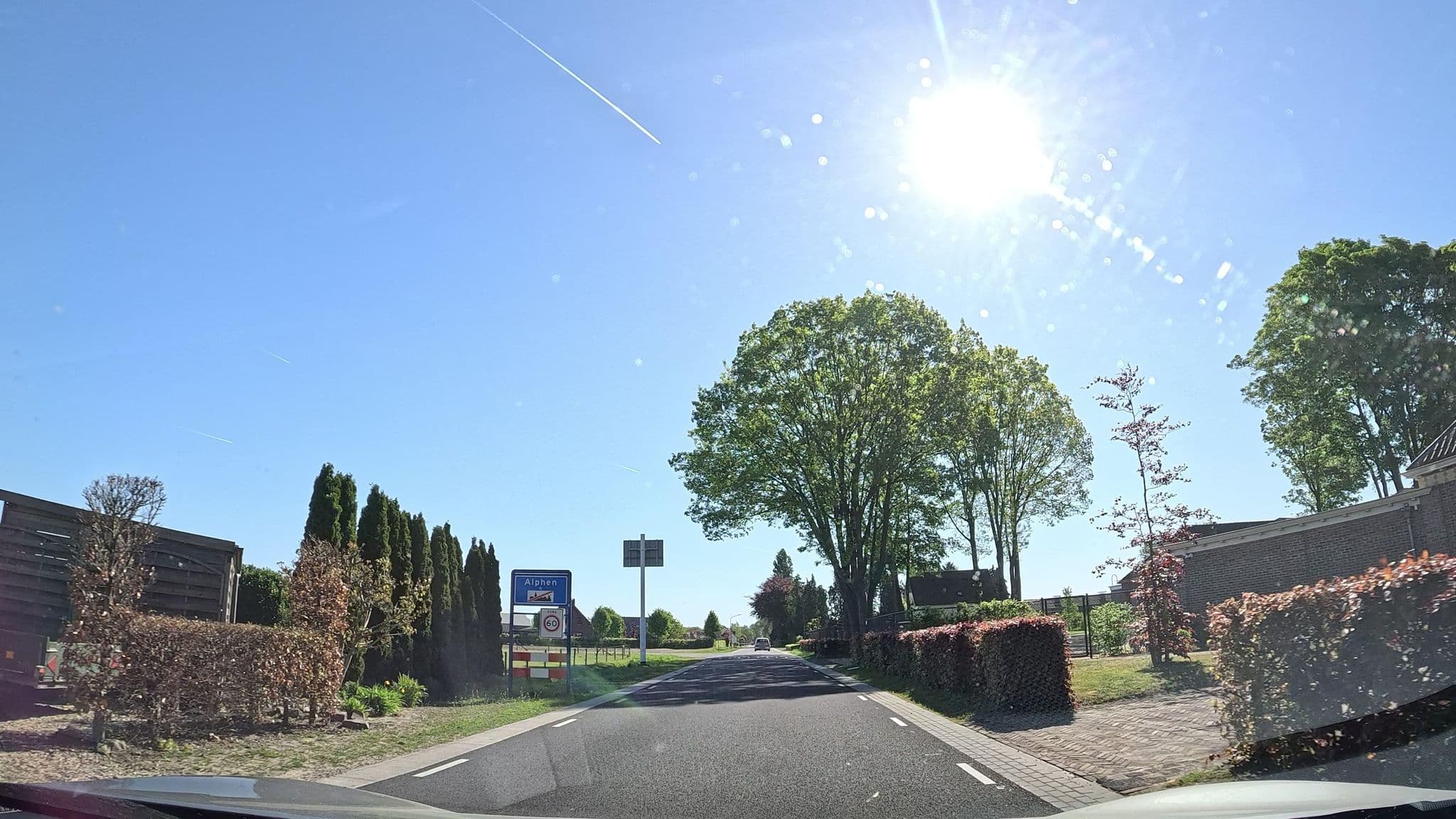 Street view near Pension De Villa, Alphen — © thewizard (CC BY-SA · Mapillary)
