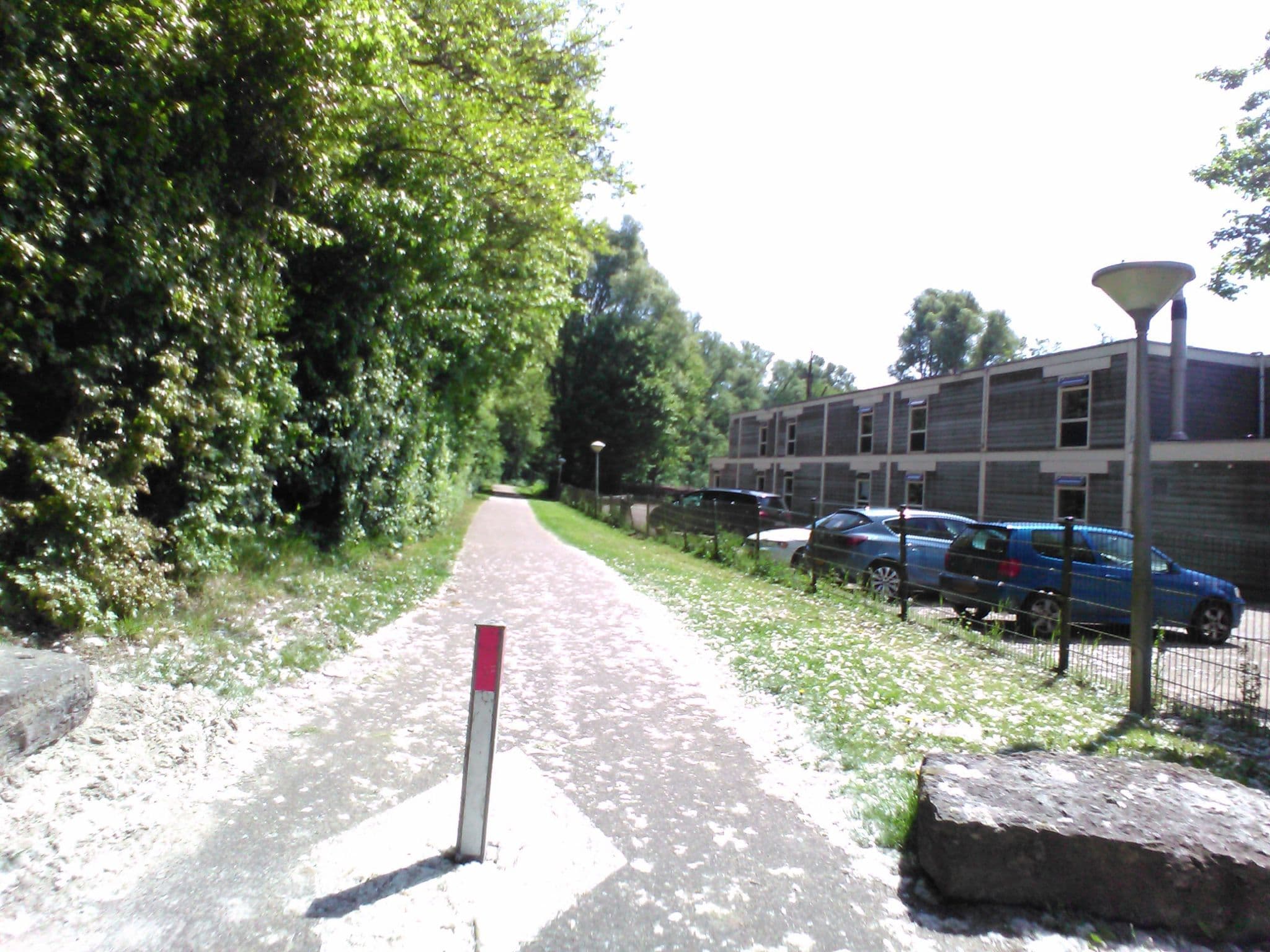 Street view near Biesbosch Glamping, Sliedrecht — © micmin1972 (CC BY-SA · Mapillary)