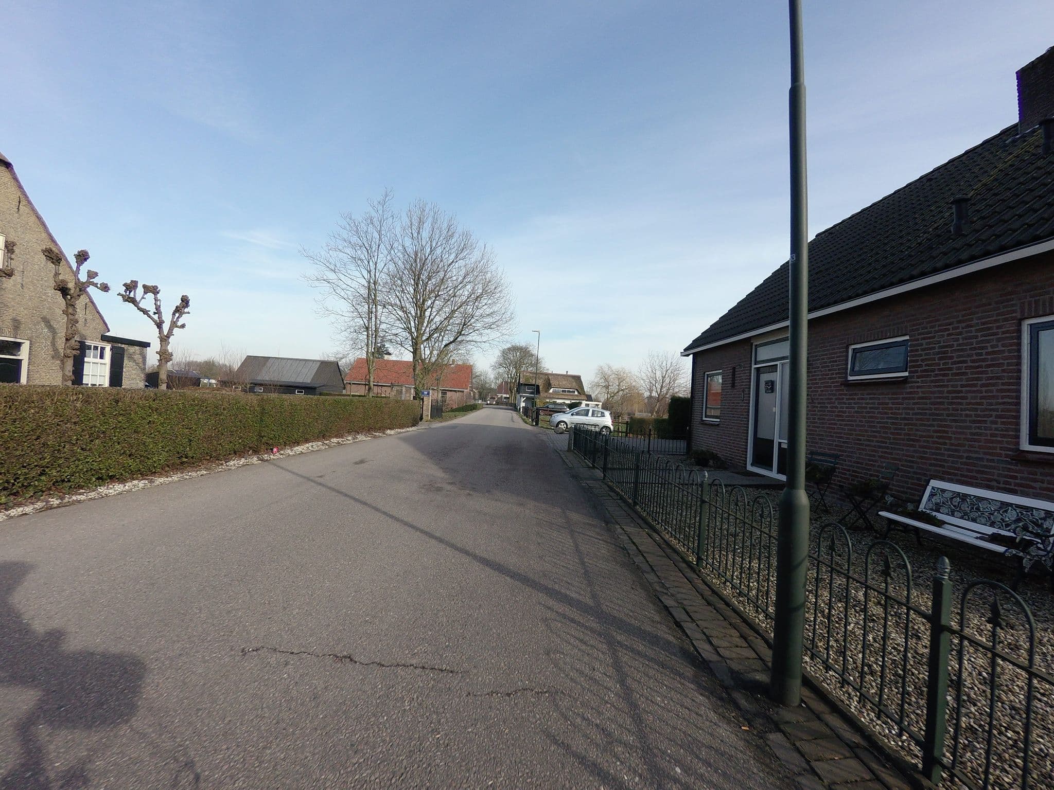 Street view near De Giessenhoeve, Neder-Hardinxveld — © ankeric (CC BY-SA · Mapillary)