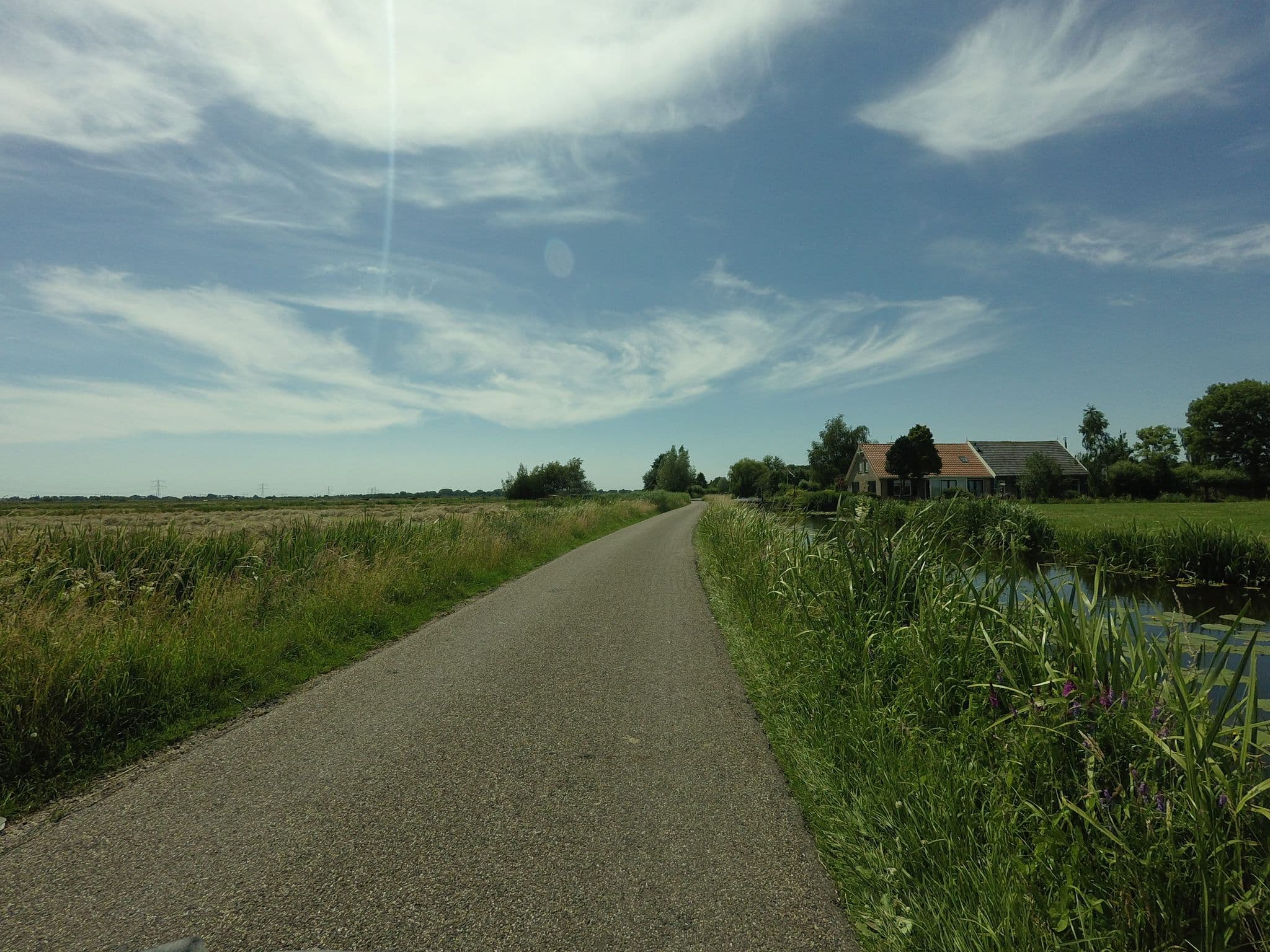 Street view near B&B De Klaashoeve, Haastrecht — © ankeric (CC BY-SA · Mapillary)